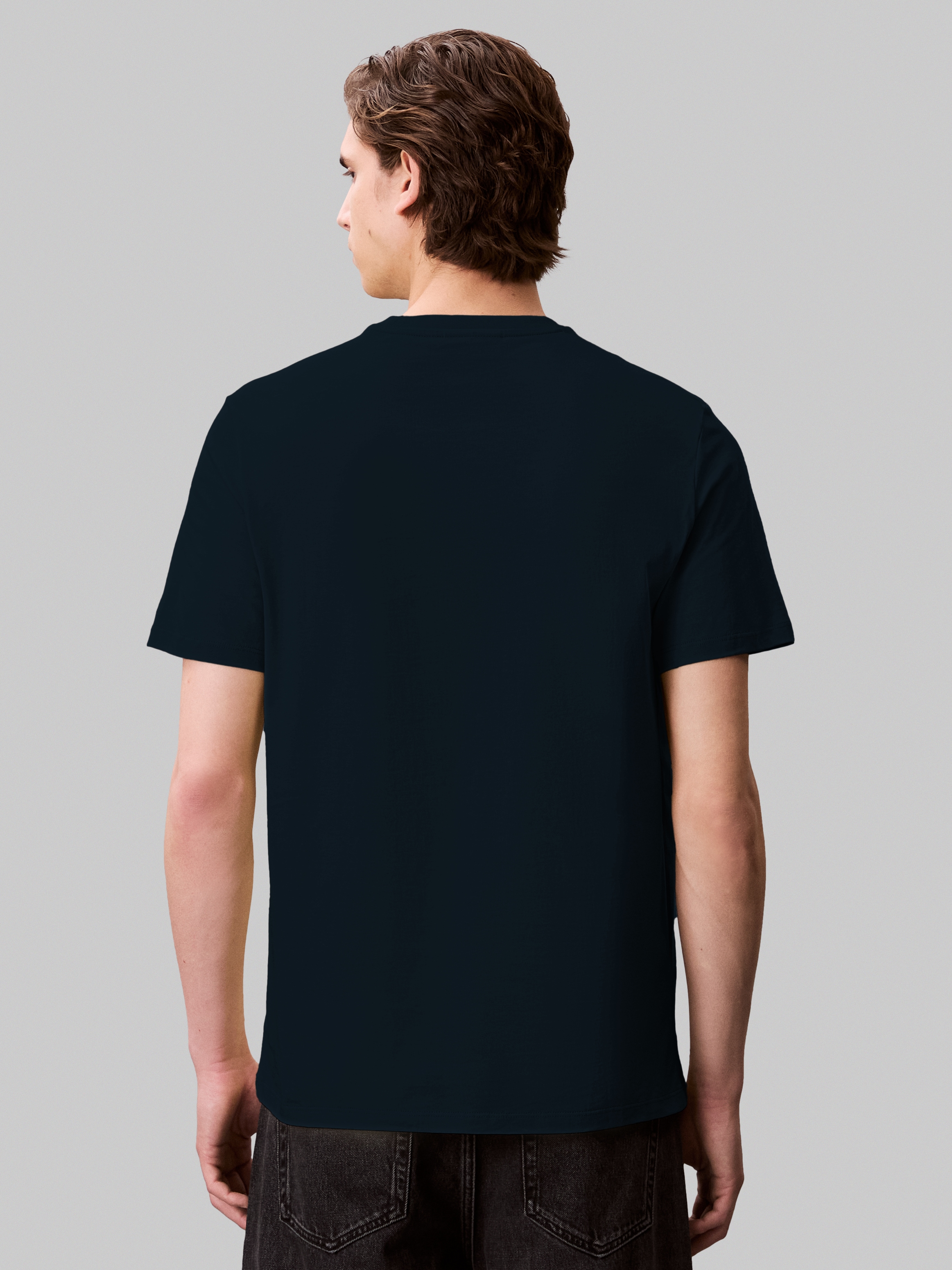 Calvin Klein Jeans T-Shirt »SS SMOOTH CTTN SOLID CREWNK TEE«, mit Logo
