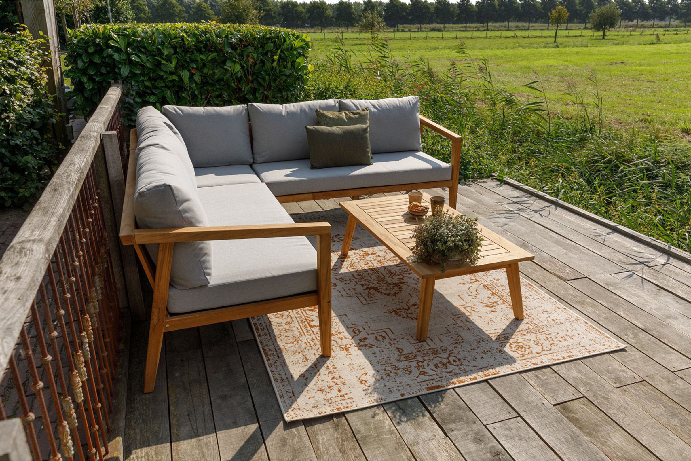 WOOOD Sitzgruppe »LUCCA LOUNGESET GARTEN TEAK INKL. KISSEN« 3 tlg. tlg.