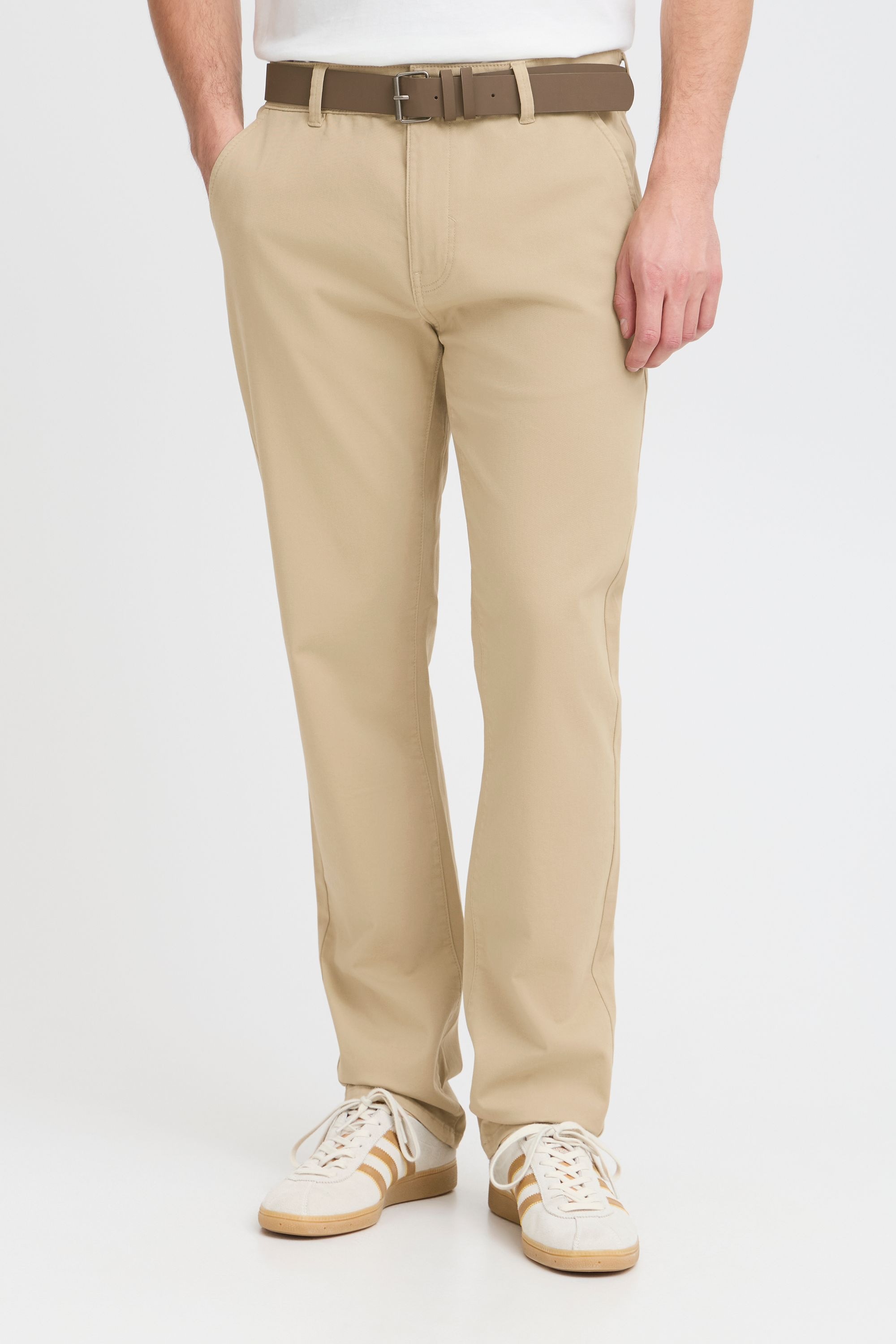 Chinohose BLEND "BHLPants", Herren, Gr. 32, Länge 34, cornstalk, Web, 98% Baumwolle, 2% Elasthan, unifarben, slim fit lang, Hosen Chinohose, Klassische Stoffhose mit Gürtel - Regular Fit 4
