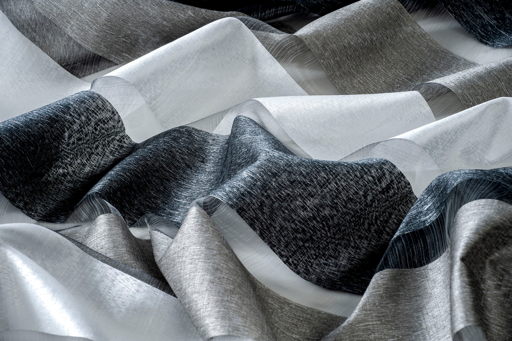 Thumbnail - decolife Gardine "Scala" Ösen 1 Stk. tlg. Ösenschal mit farbigen Querstreifen