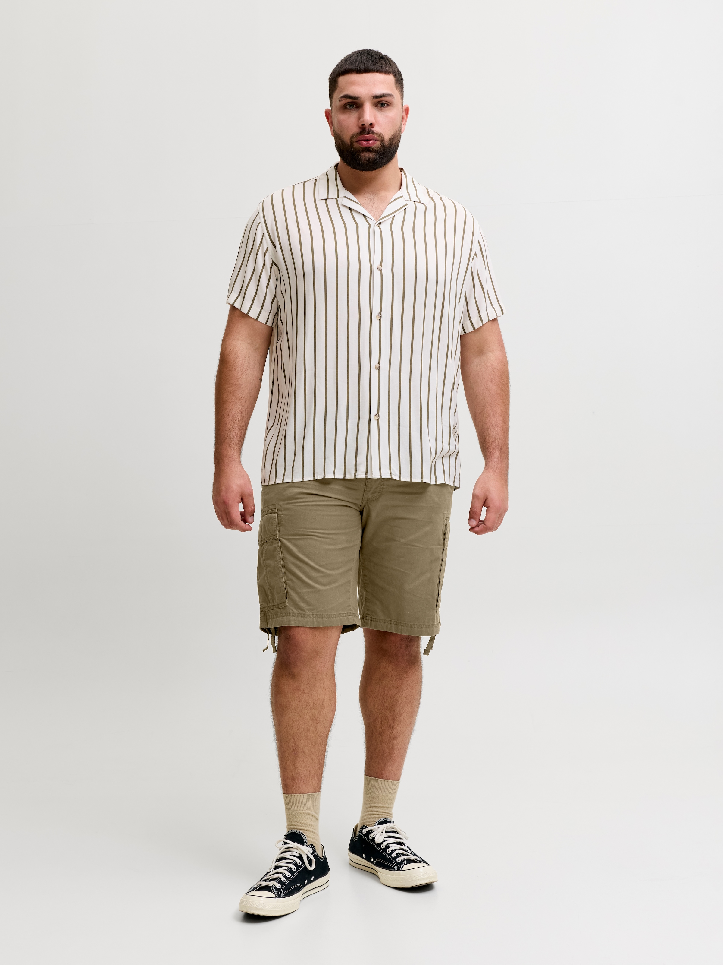 Jack & Jones PlusSize Cargoshorts »JPSTCOLE FRANK CARGO SHORT MID SN PLS«  mit Taschenbändern