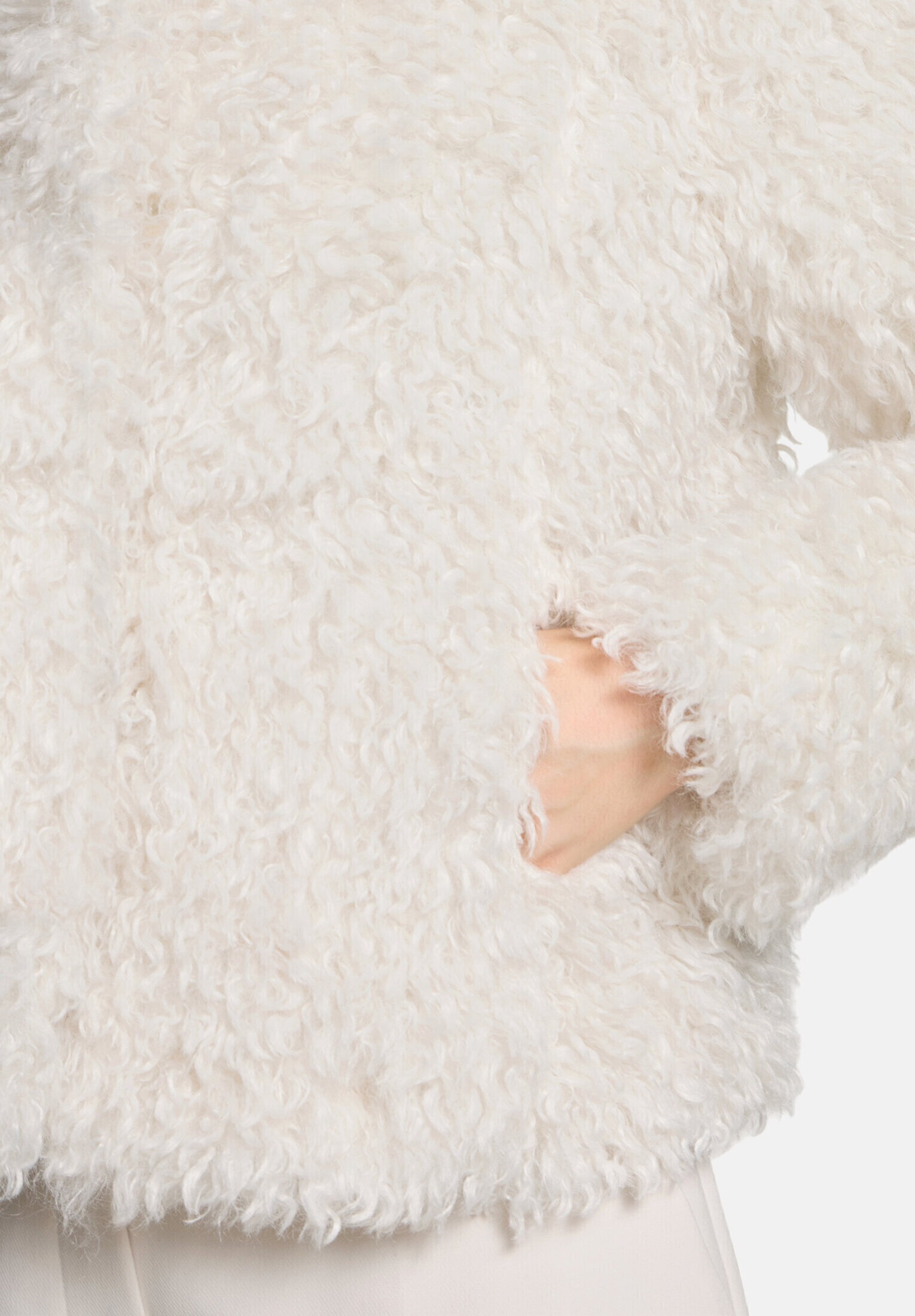 Betty&Co Plüschjacke »Damen mit Kragen«