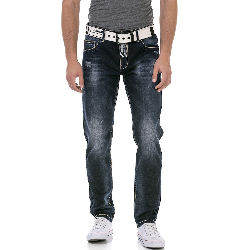 Cipo & Baxx Regular-fit-Jeans, mit markanter Waschung