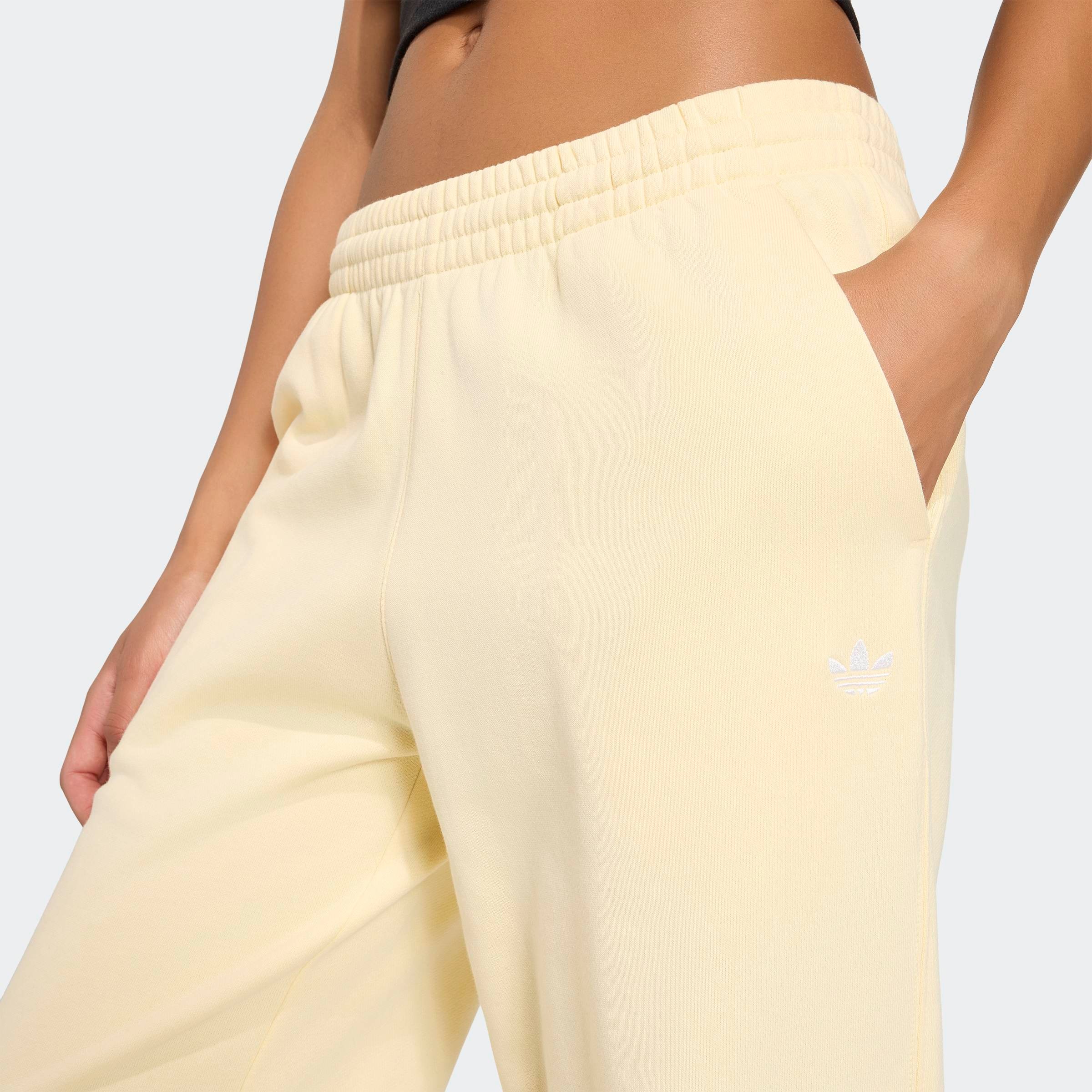 adidas Originals Sporthose »ESSENTIALS FRENCH TERRY«  mit Baumwolle, normale Weite