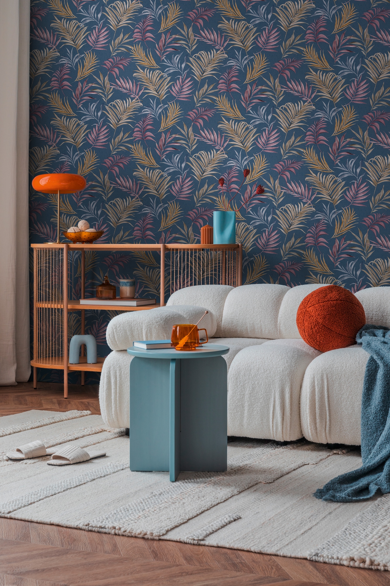 CosmoLiving by Cosmopolitan Vliestapete »Midnight Botanica-Mystery Tapete« matt strukturiert Tropisches Blätterdesign in moderner Eleganz