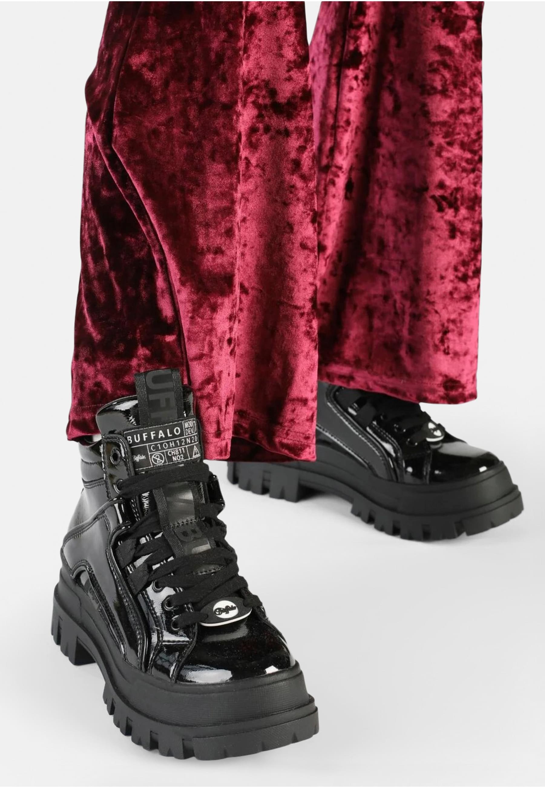 Buffalo Stiefel »Buffalo Damen Buffalo Aspha Nc Mid Laceup Vegan Patent«