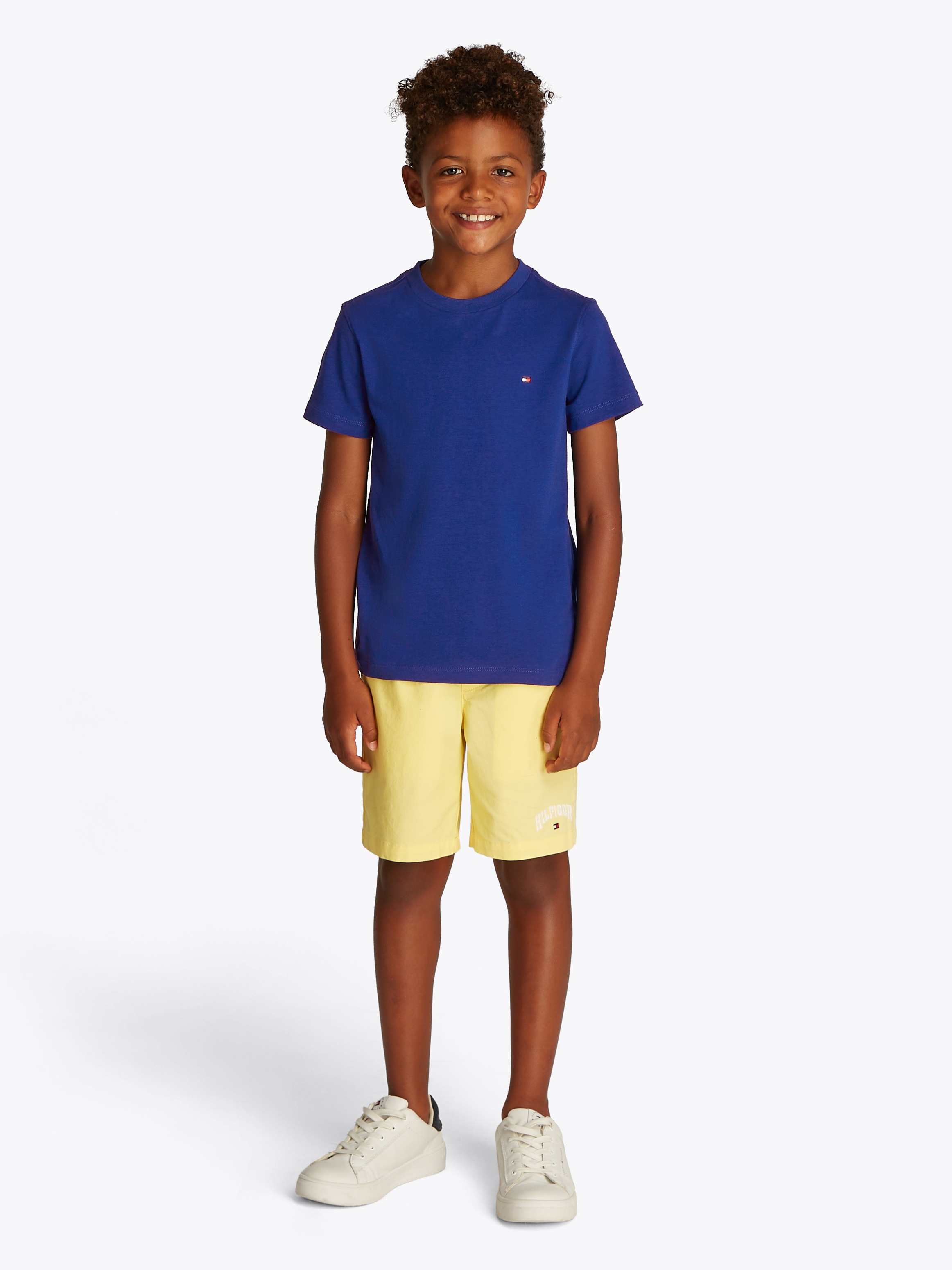 Tommy Hilfiger T-Shirt »ESSENTIAL COTTON TEE S/S« mit Logostickerei