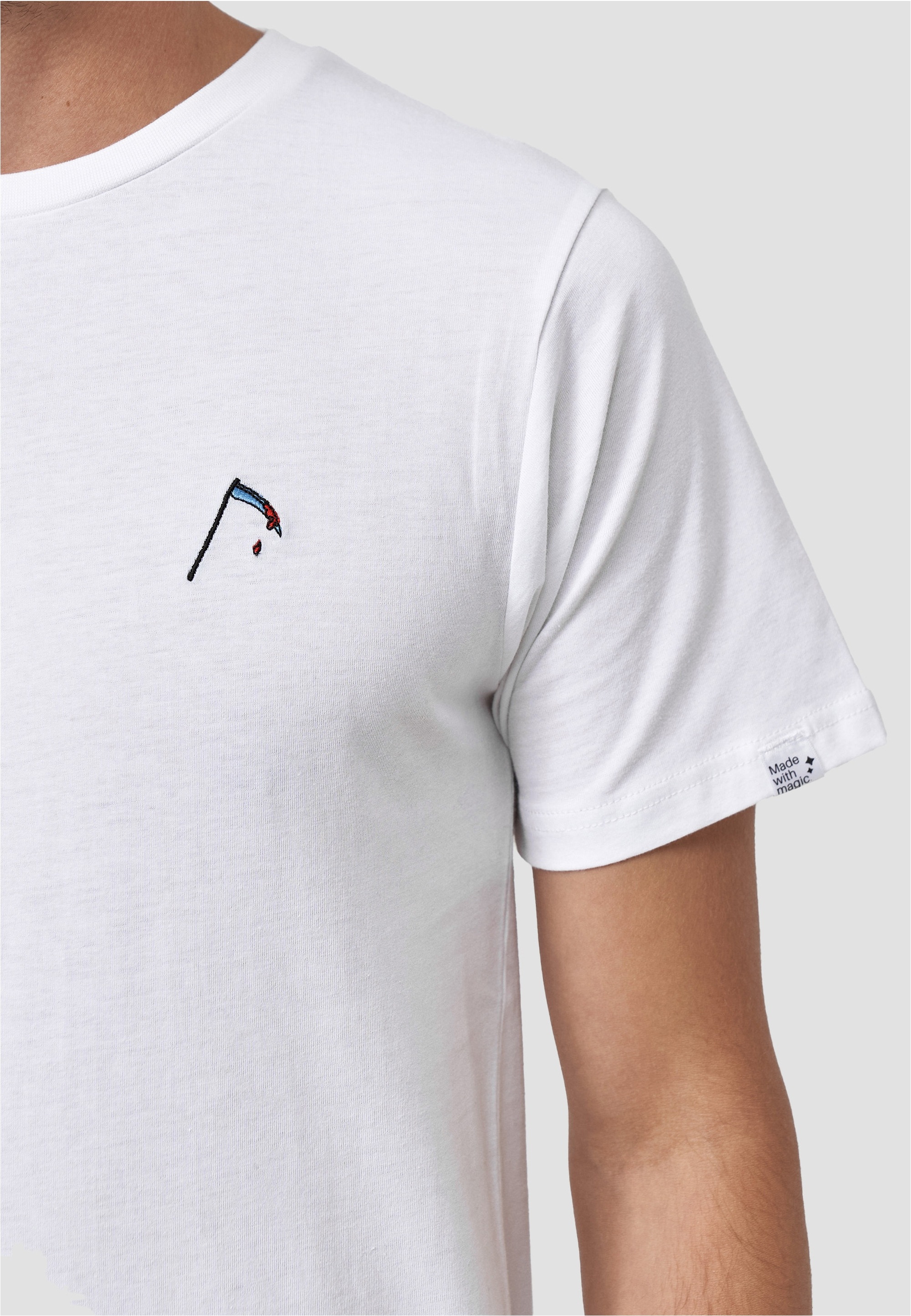 MIKON T-Shirt, im zeitlosen Design