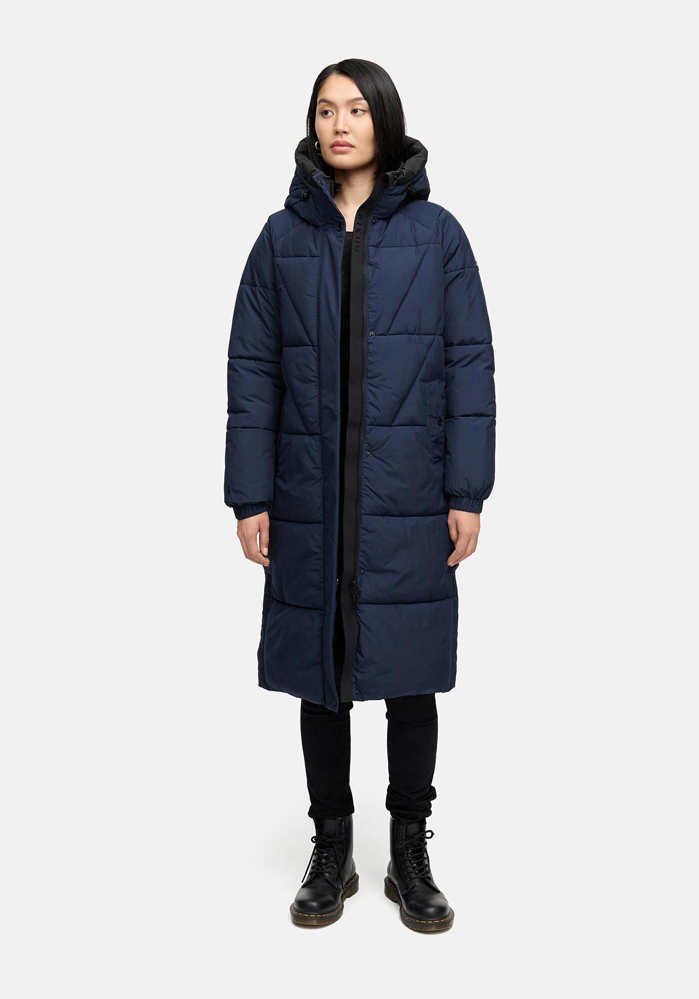Marikoo Winterjacke "Yaskaa" mit praktischen Seitenschlitzen am unteren Saum