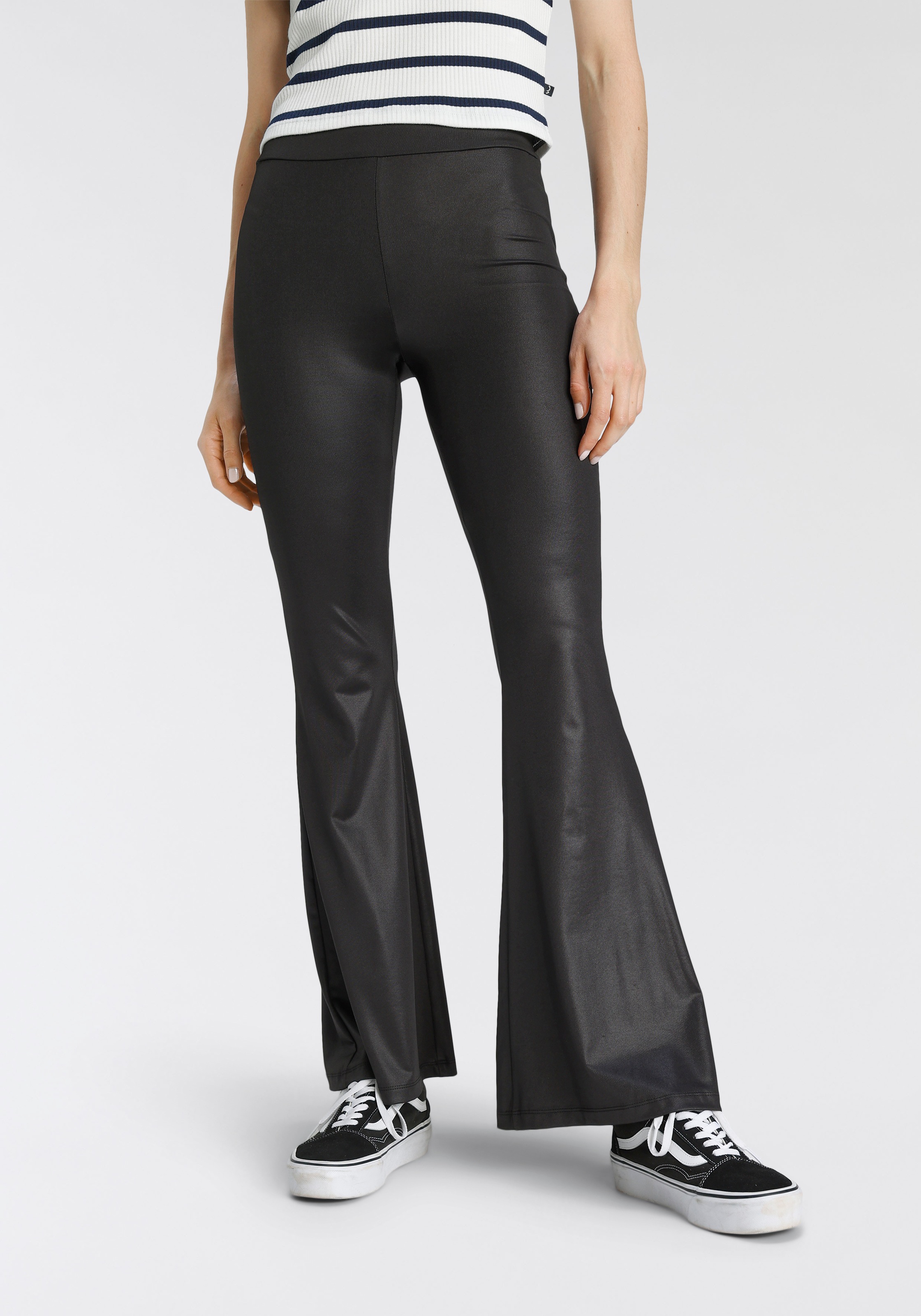 AJC Jerseyhose, in leicht glänzender Qualität im modischen Wetlook kaufen