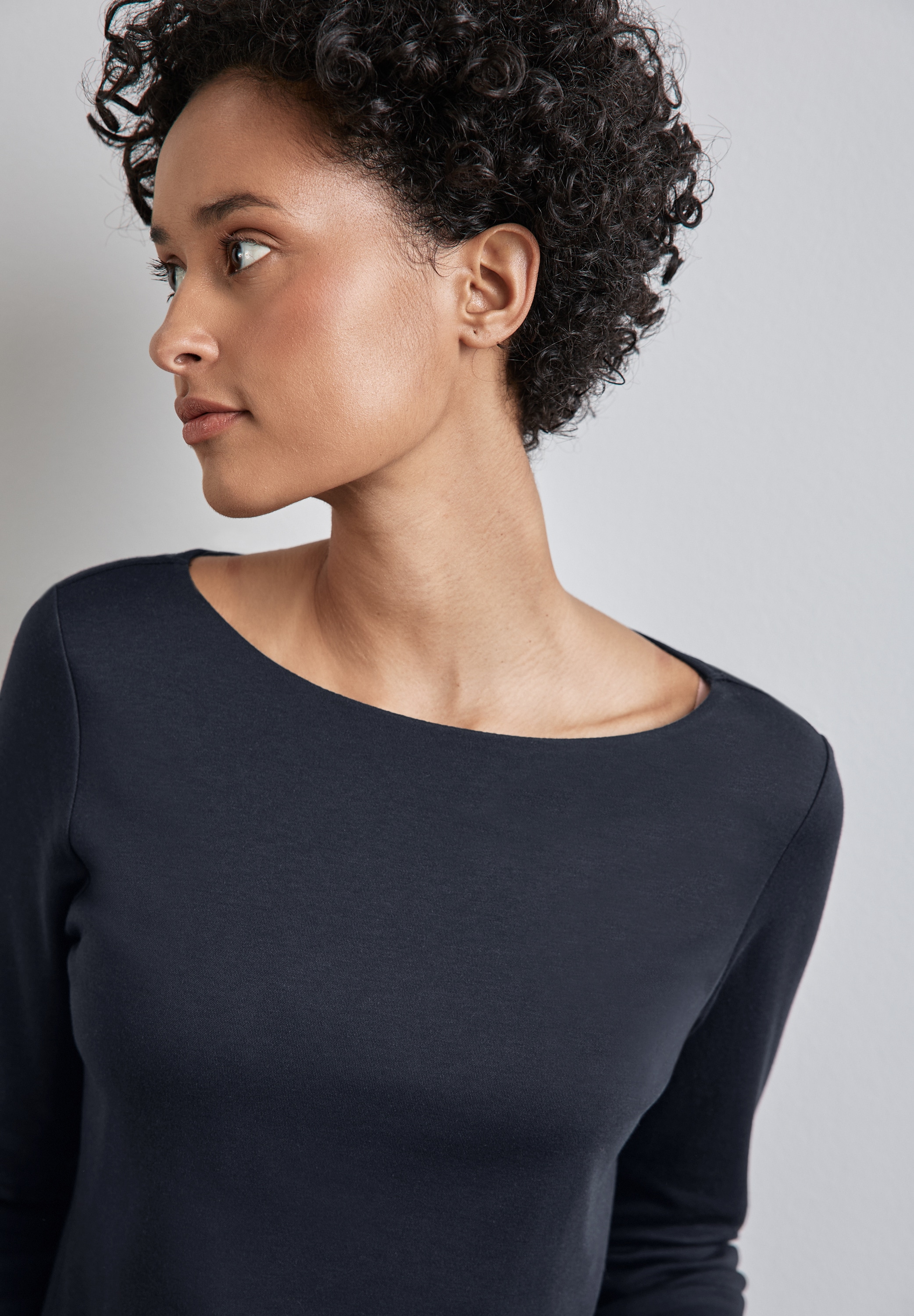 STREET ONE Langarmshirt "Style Lanea", mit U-Boot Ausschnitt günstig online kaufen