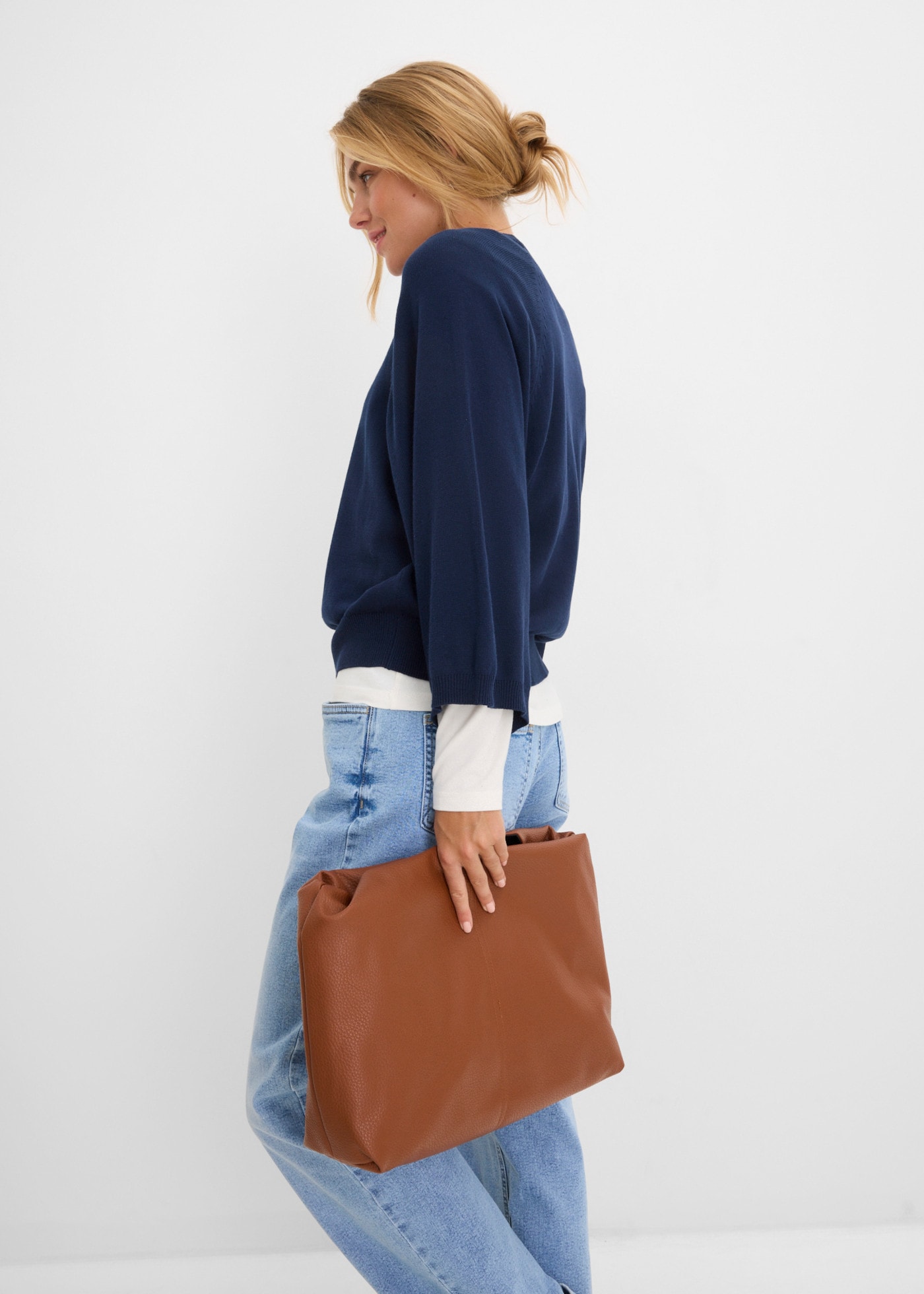bonprix Strickpullover im Oversize-Schnitt, mit 3/4-Ärmeln, eleganter Stil