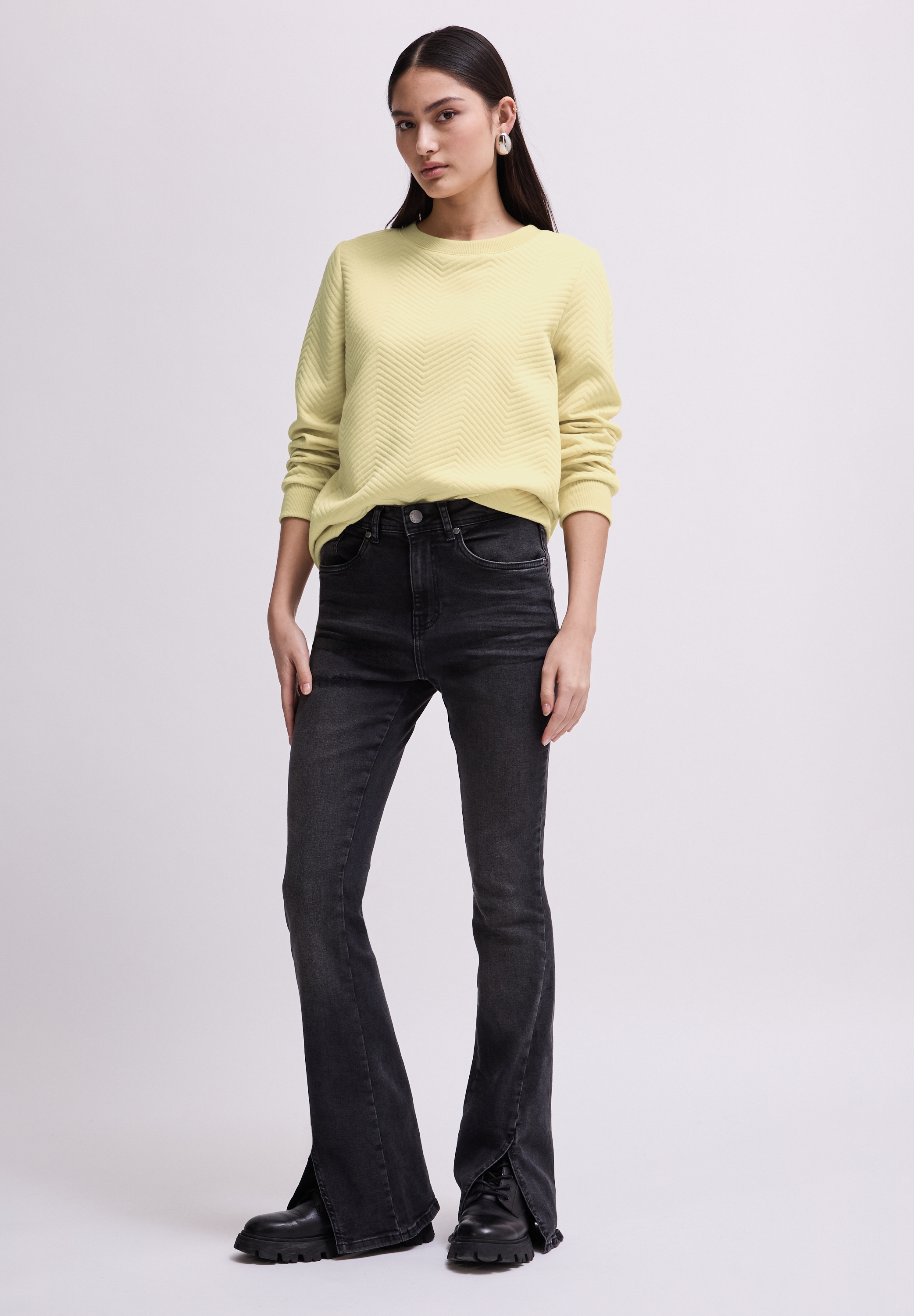 STREET ONE STUDIO Langarmshirt, aus softem Materialmix