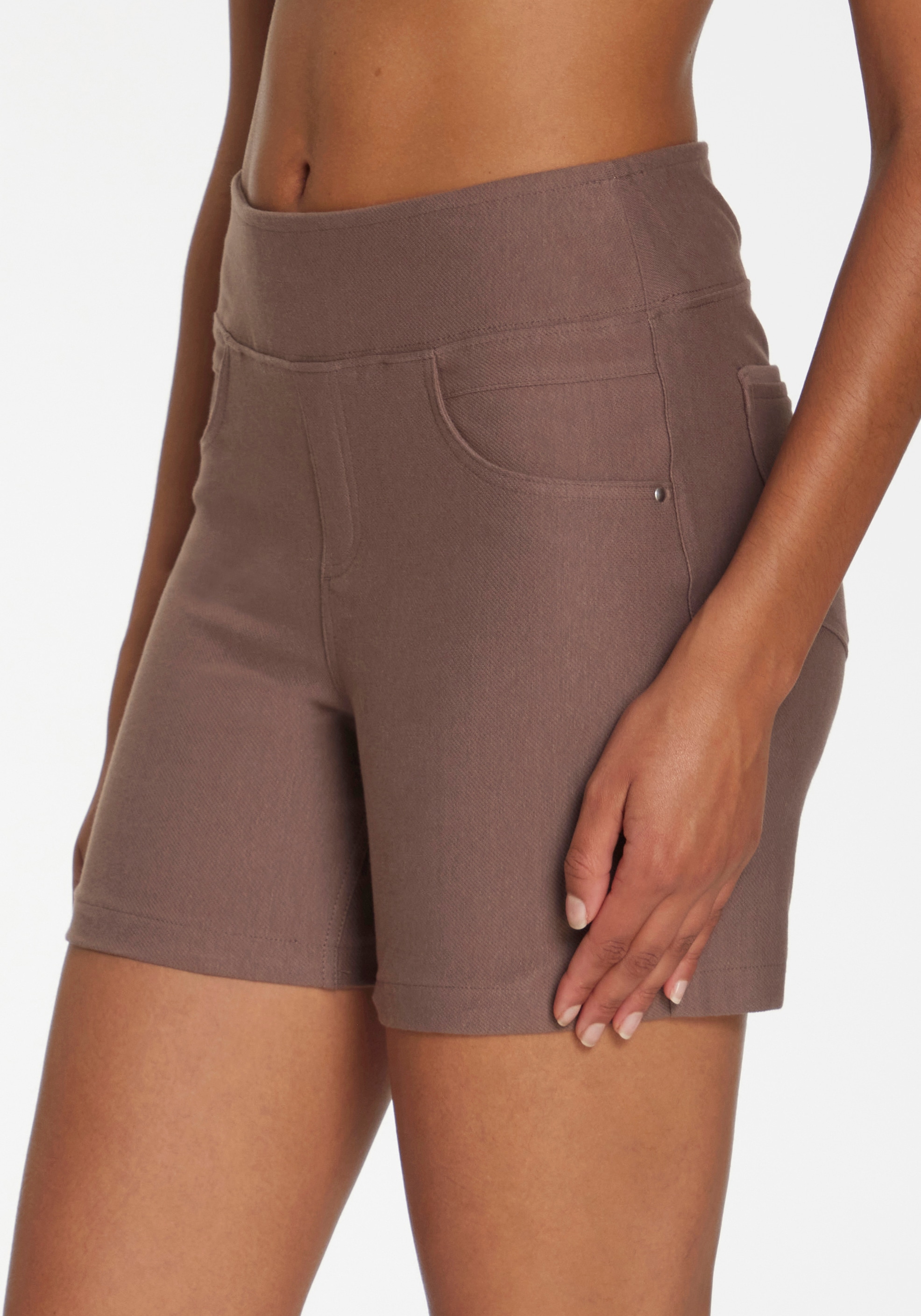 H.I.S Shorts, im Schlupfhosen Style