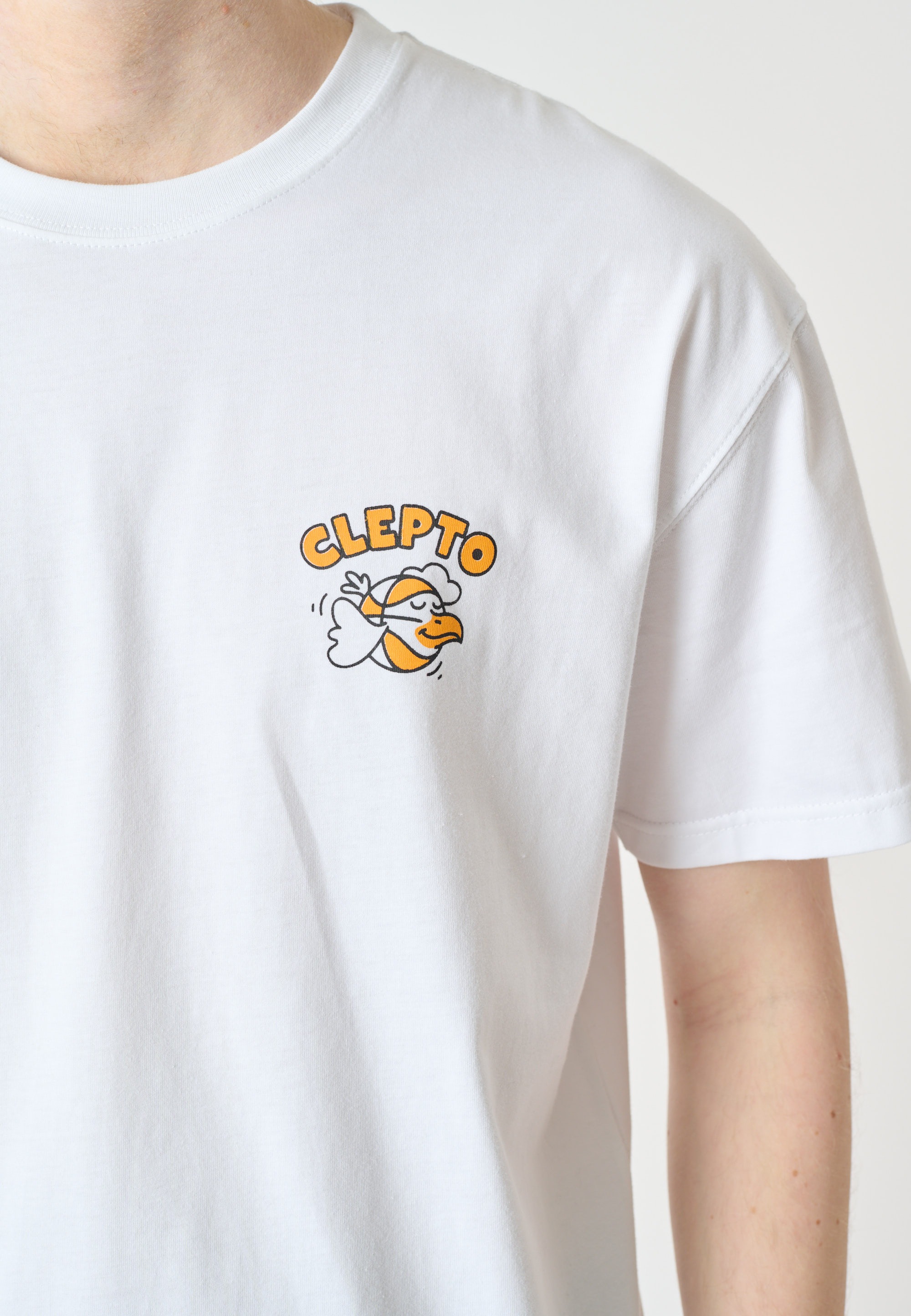 Cleptomanicx T-Shirt »Happy Flyer«, mit kleinem Brustprint