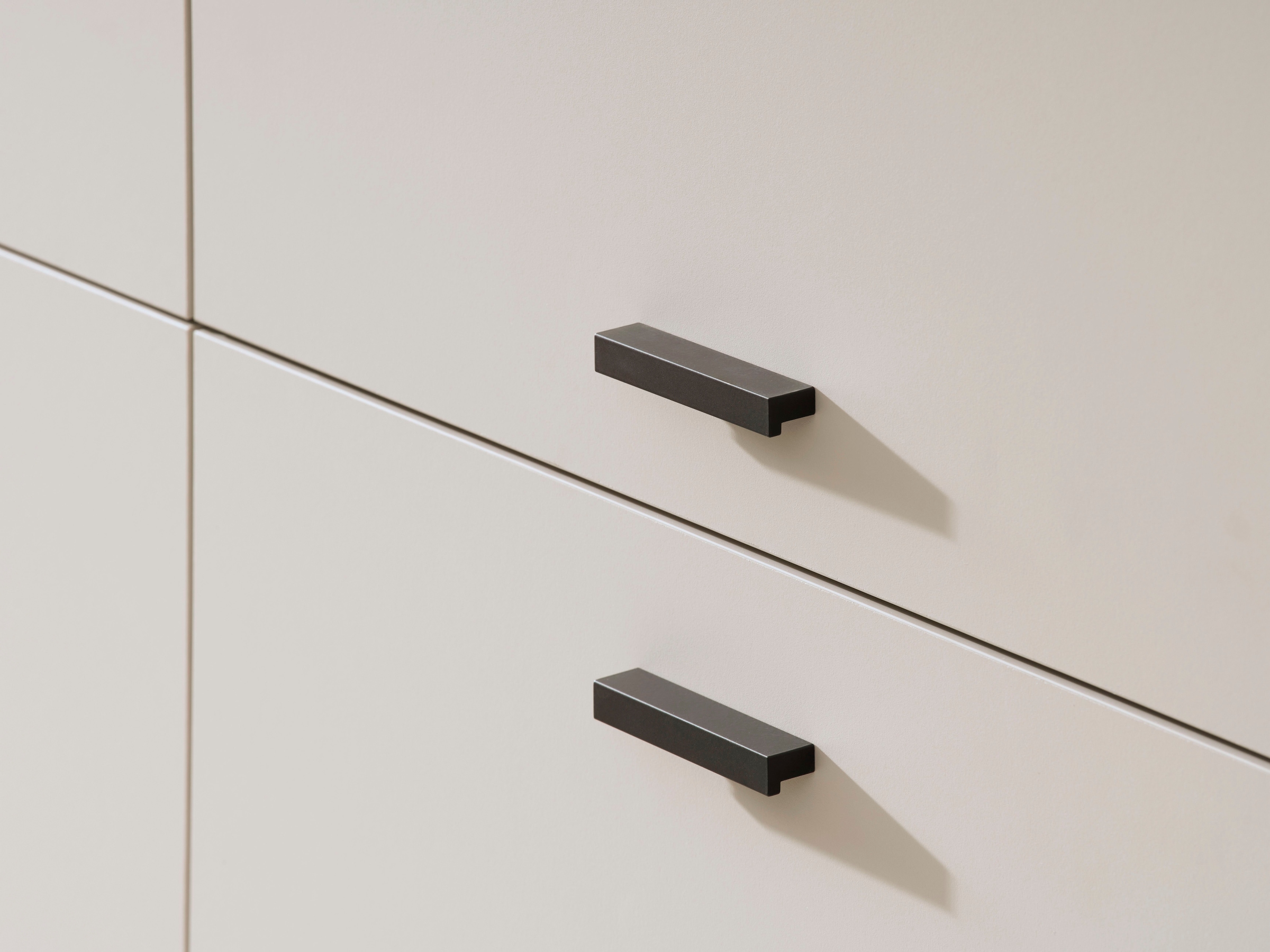 Home affaire Highboard »Fredericia, Hochkommode, modernder Stauraum in Kaschmir« zeitlos, schwarze Metallgriffe und -füße, ausreichend Stauraum