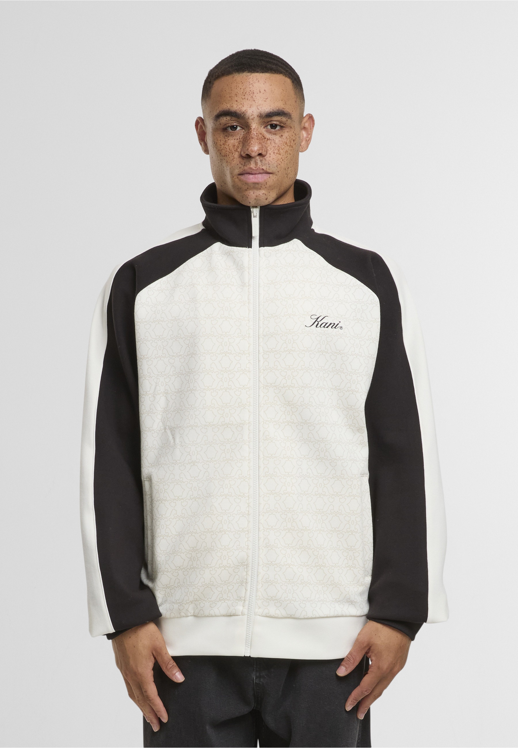 Karl Kani Trainingsjacke »Karl Kani Kani Sidestripe Aop Trackjacket« 1 Stk. tlg. ohne Kapuze