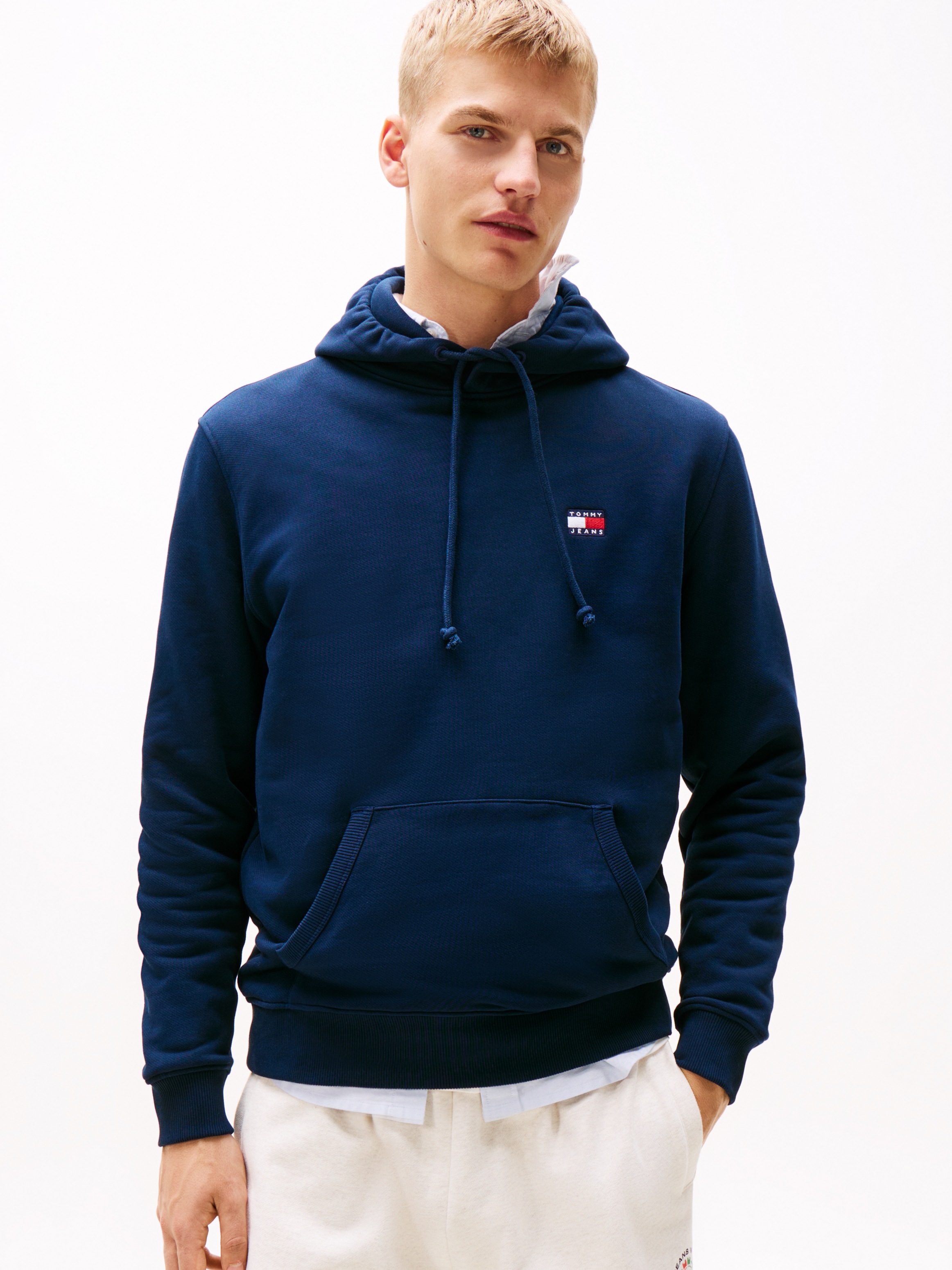 Tommy Jeans Hoodie "TJM REG BADGE HOODIE EXT", Mit Rundhalsausschnitt günstig online kaufen