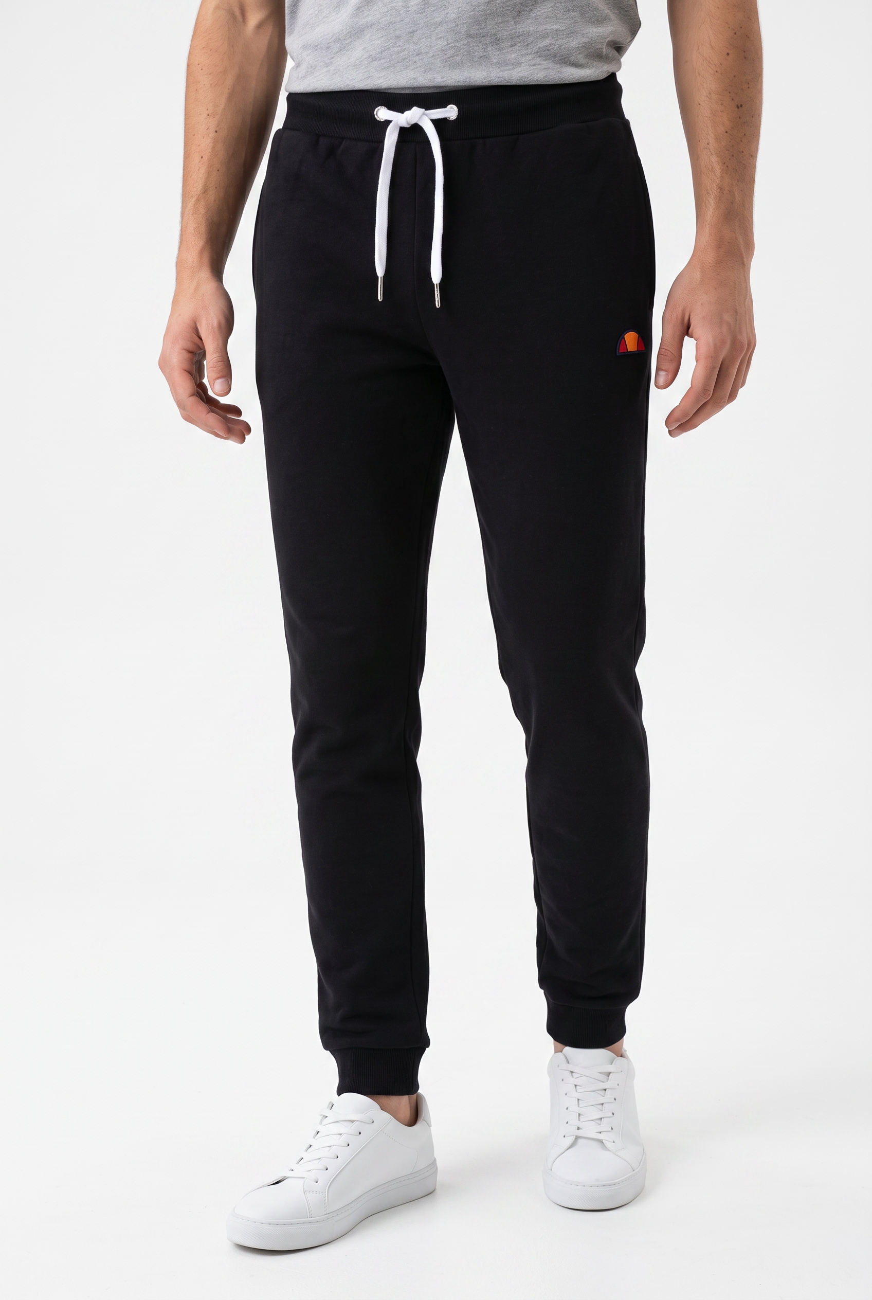 Ellesse Jogginghose "ISLINGTON JOG PANT" mit elastischem Bund und Kordelzug, in schmaler Passform