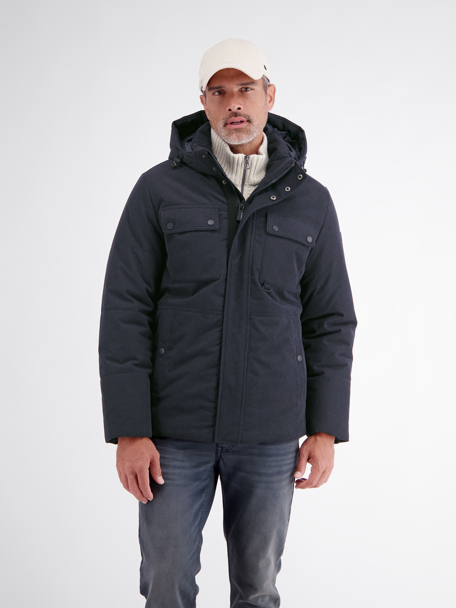 LERROS Outdoorjacke "Funktionsjacke aus wind und wasserabweisendem Kordgewebe" mit Kapuze