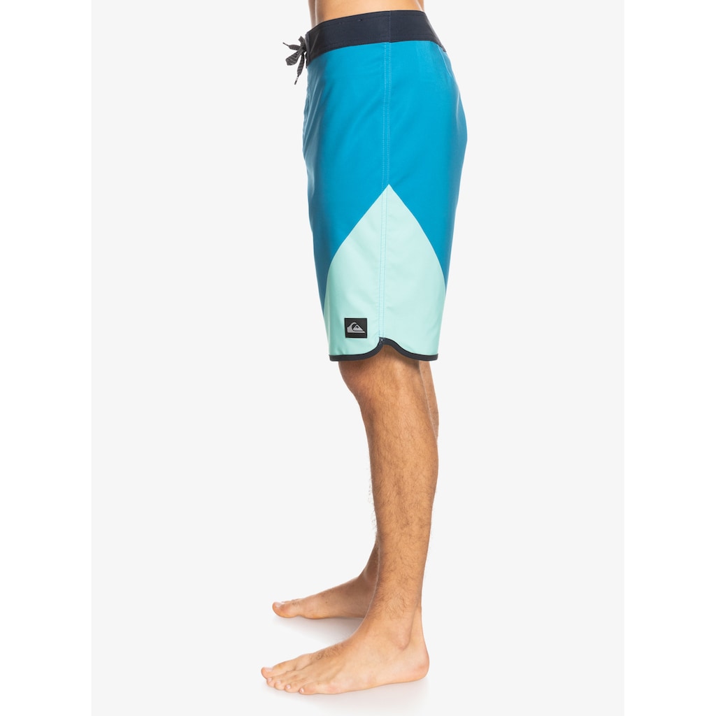 Quiksilver Boardshorts »Surfsilk New Wave 20"«