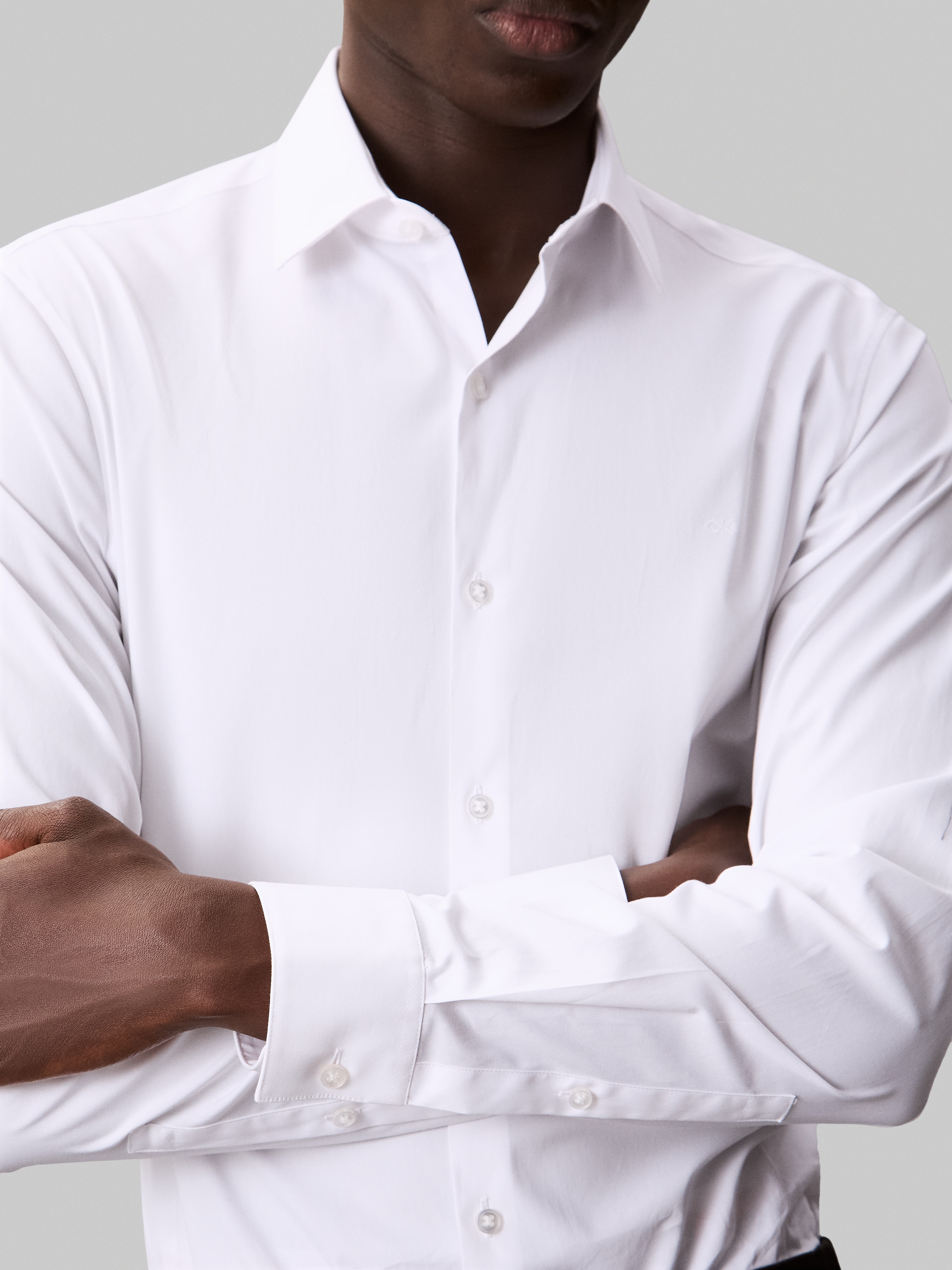 Calvin Klein Businesshemd »SLIM ESNTL POPLIN NOS STR SLD«, Mit Monogramm-Stickerei