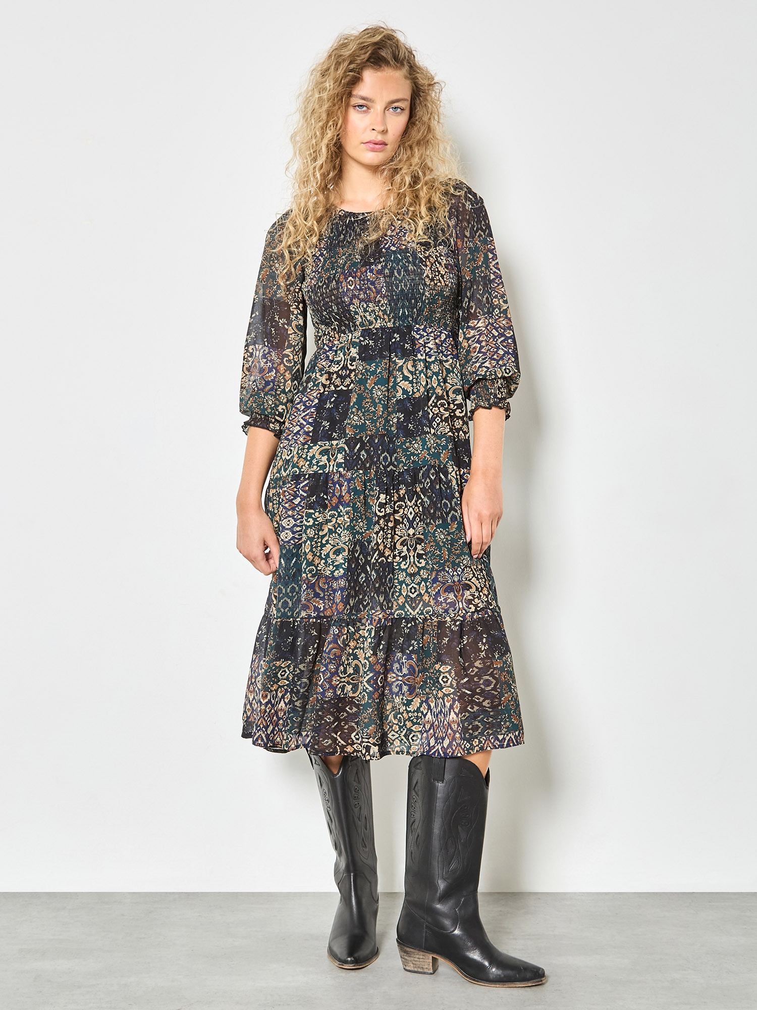 Apricot Midikleid "Midikleid" mit Ikat-Muster