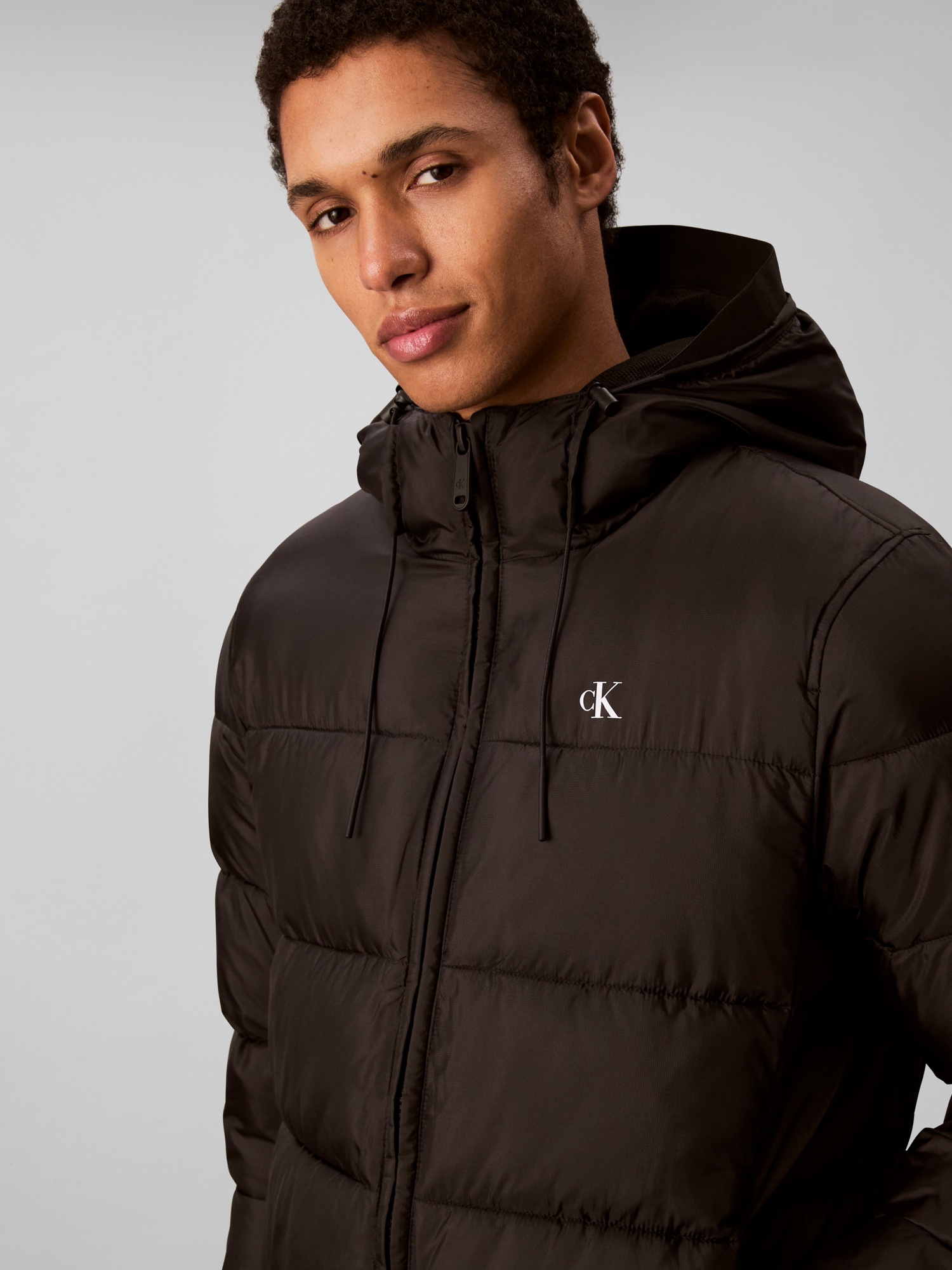 Thumbnail - Calvin Klein Steppjacke mit Kapuze Kapuze mit Kordelzug, regular fit