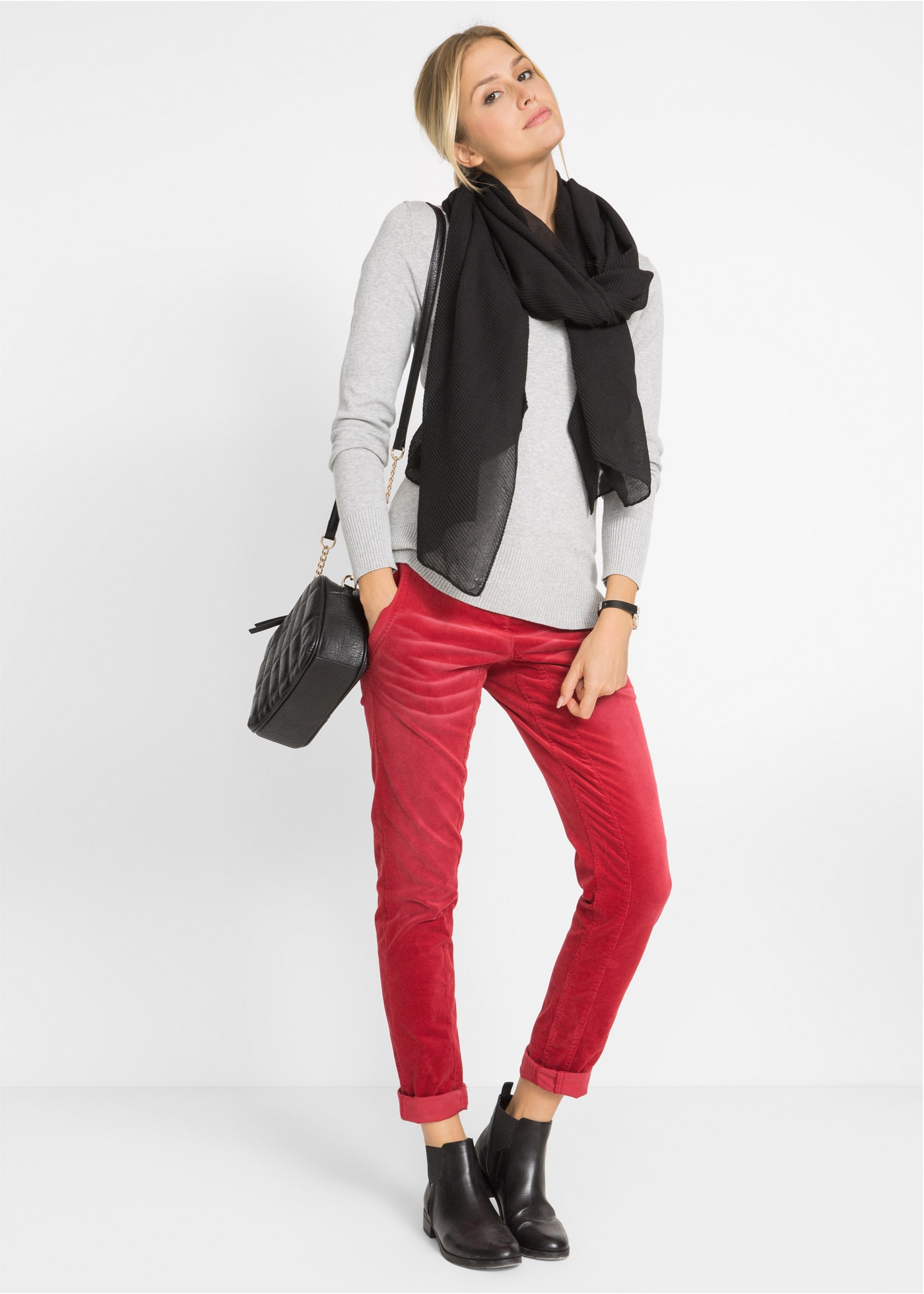 bonprix Strickpullover »Feinstrickpullover« aus Baumwollmischung, mit V-Ausschnitt, schmale Passform