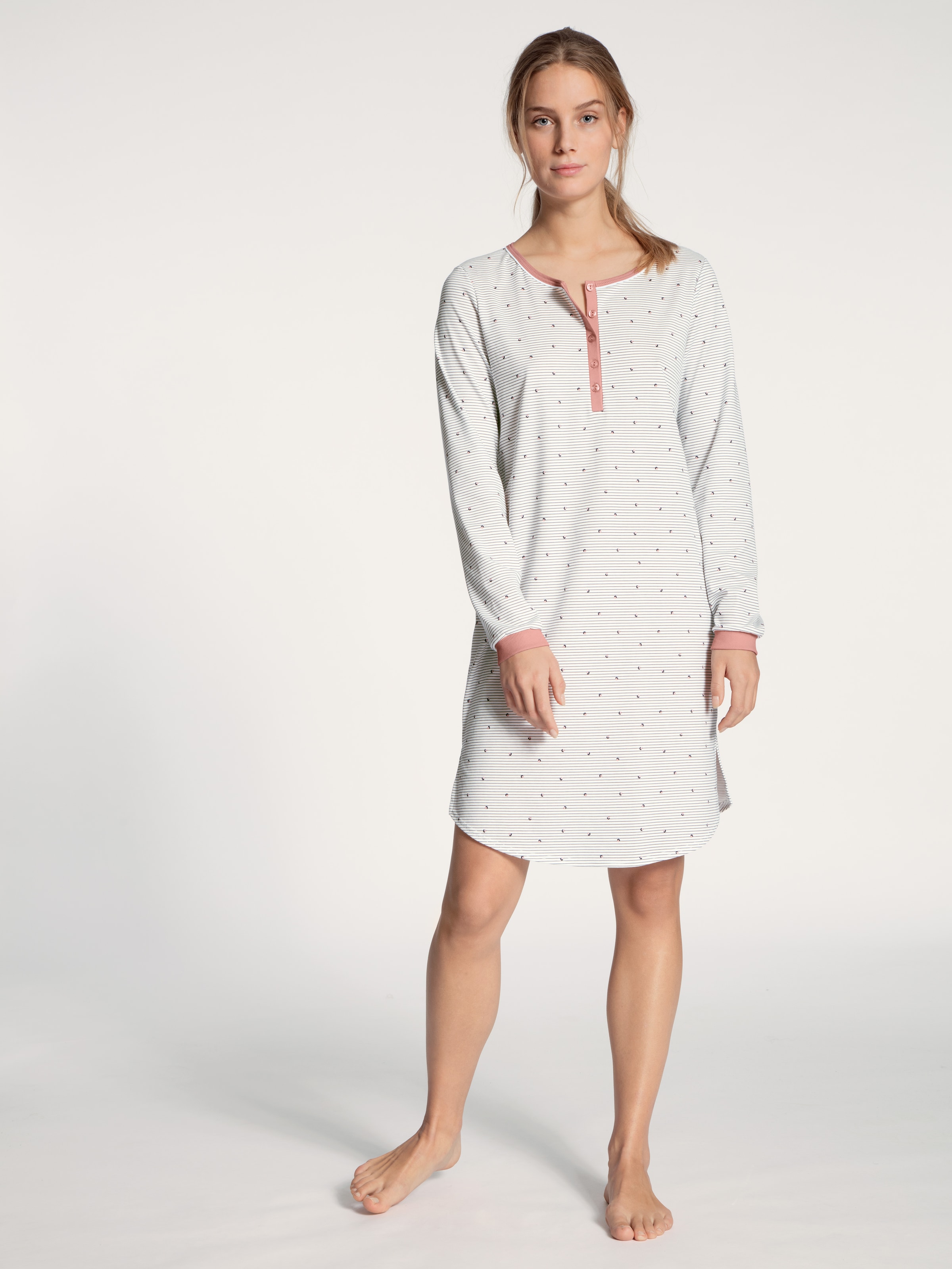 CALIDA Nachthemd »Sweet Dreams«, Sleepshirt ca. 95 cm lang, Modern Fit, feine Streifen