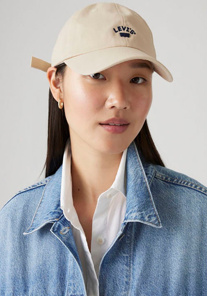 Levis Baseball Cap "LAZY GIRL LOGO CAP" mit Markenlogo Stickerei günstig online kaufen
