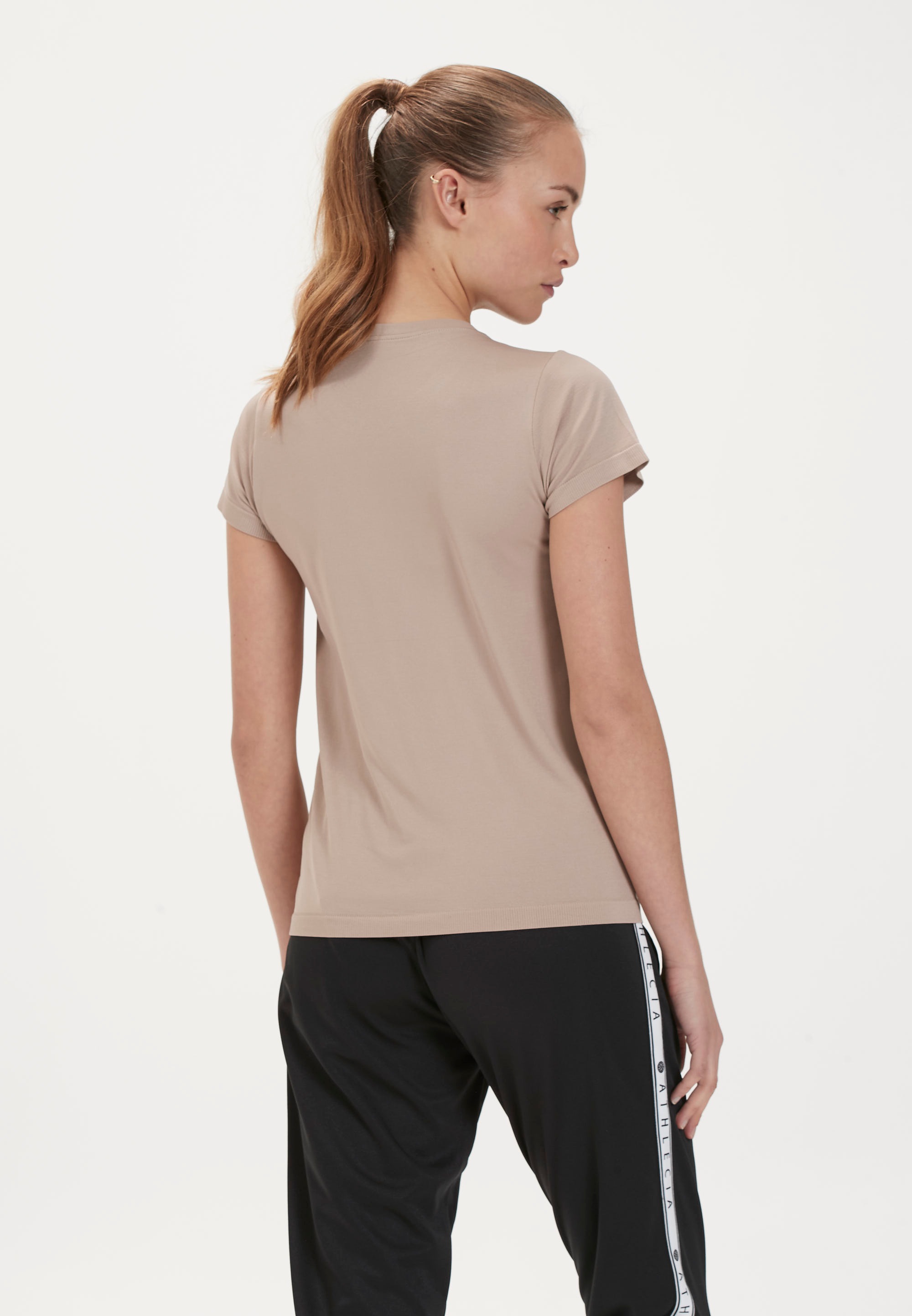 ATHLECIA Funktionsshirt »JULEE«, aus hochwertigem Funktionsmaterial