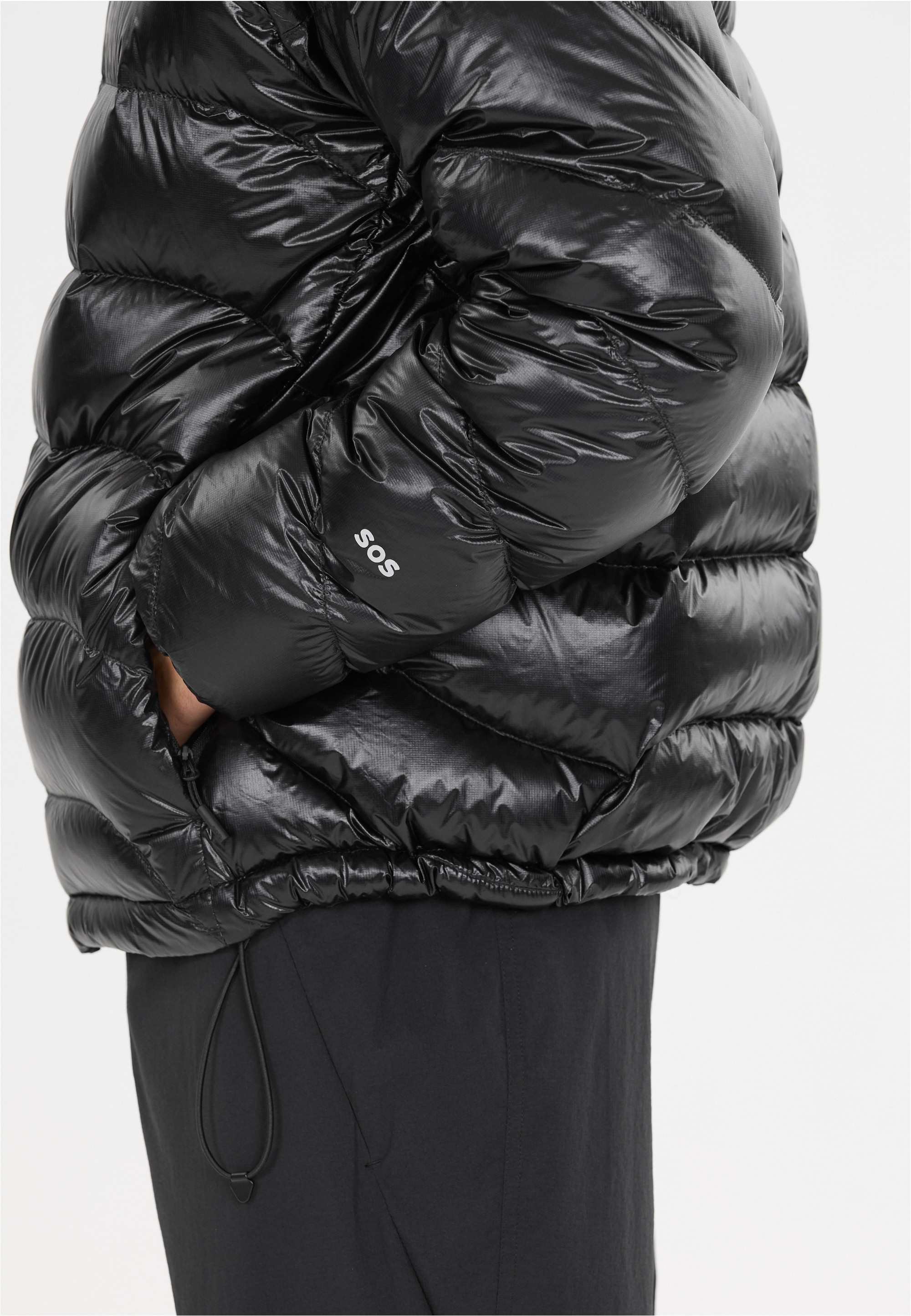 SOS Outdoorjacke »Makalu« sorgt für Wärme und ein leichtes Tragegefühl