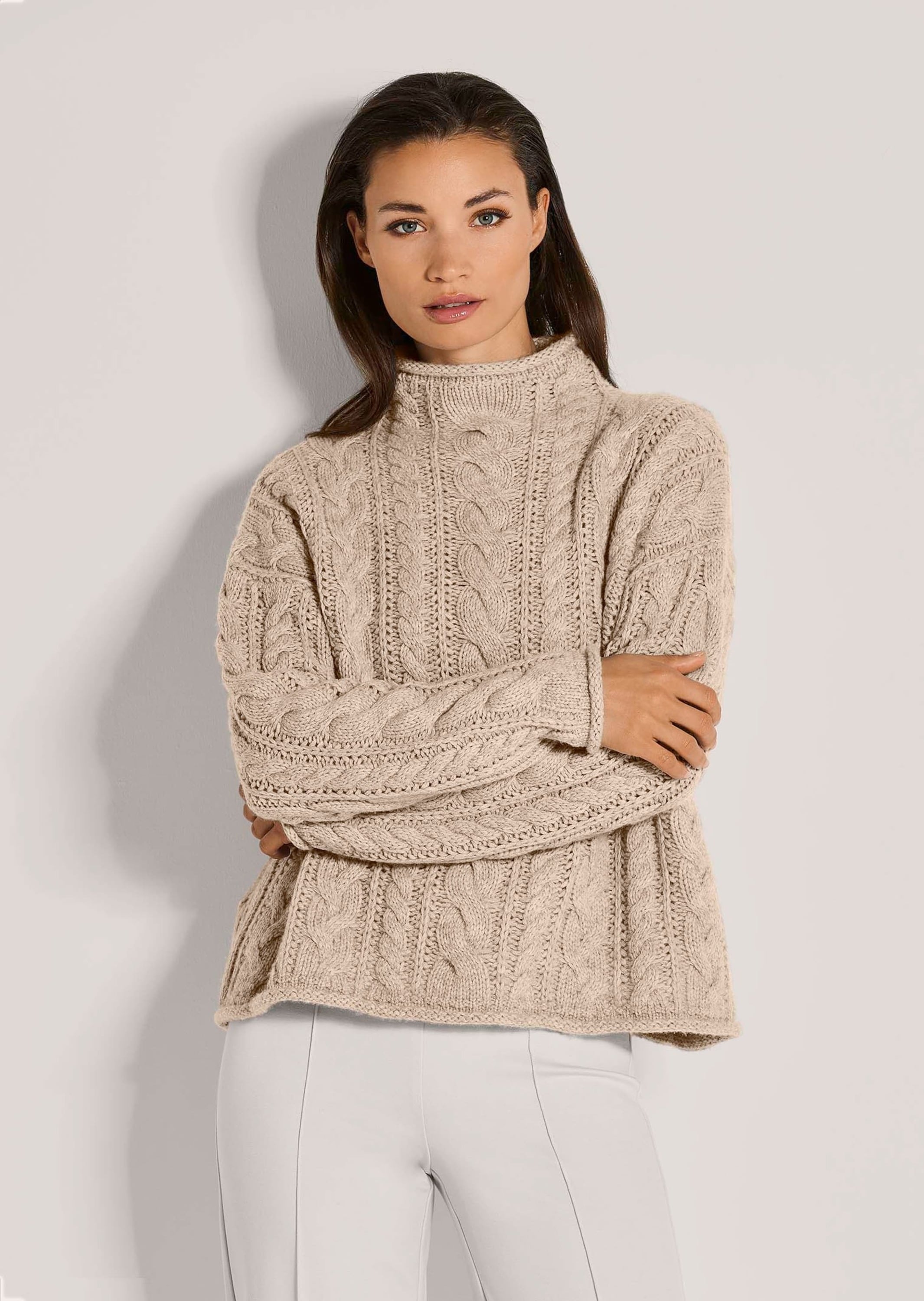 MADELEINE Longpullover »Strickpullover Stilvoller Grobstrickpullover mit Zopfmuster« Mit Zopfmuster