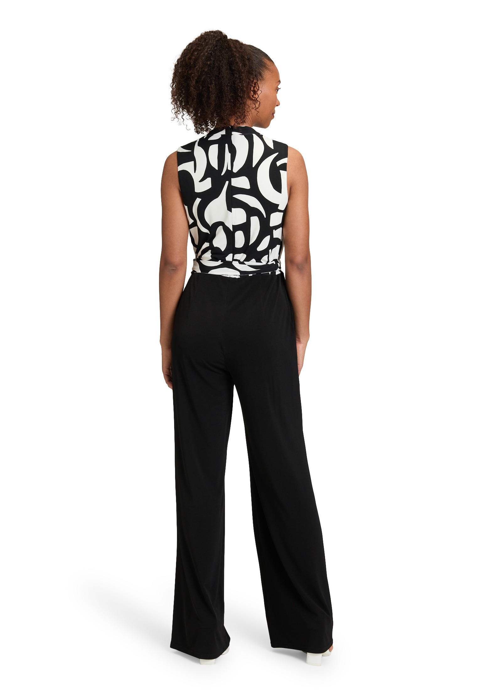 Vera Mont Overall »Vera Mont Jumpsuit mit Bindegürtel«, (1 tlg.), Material