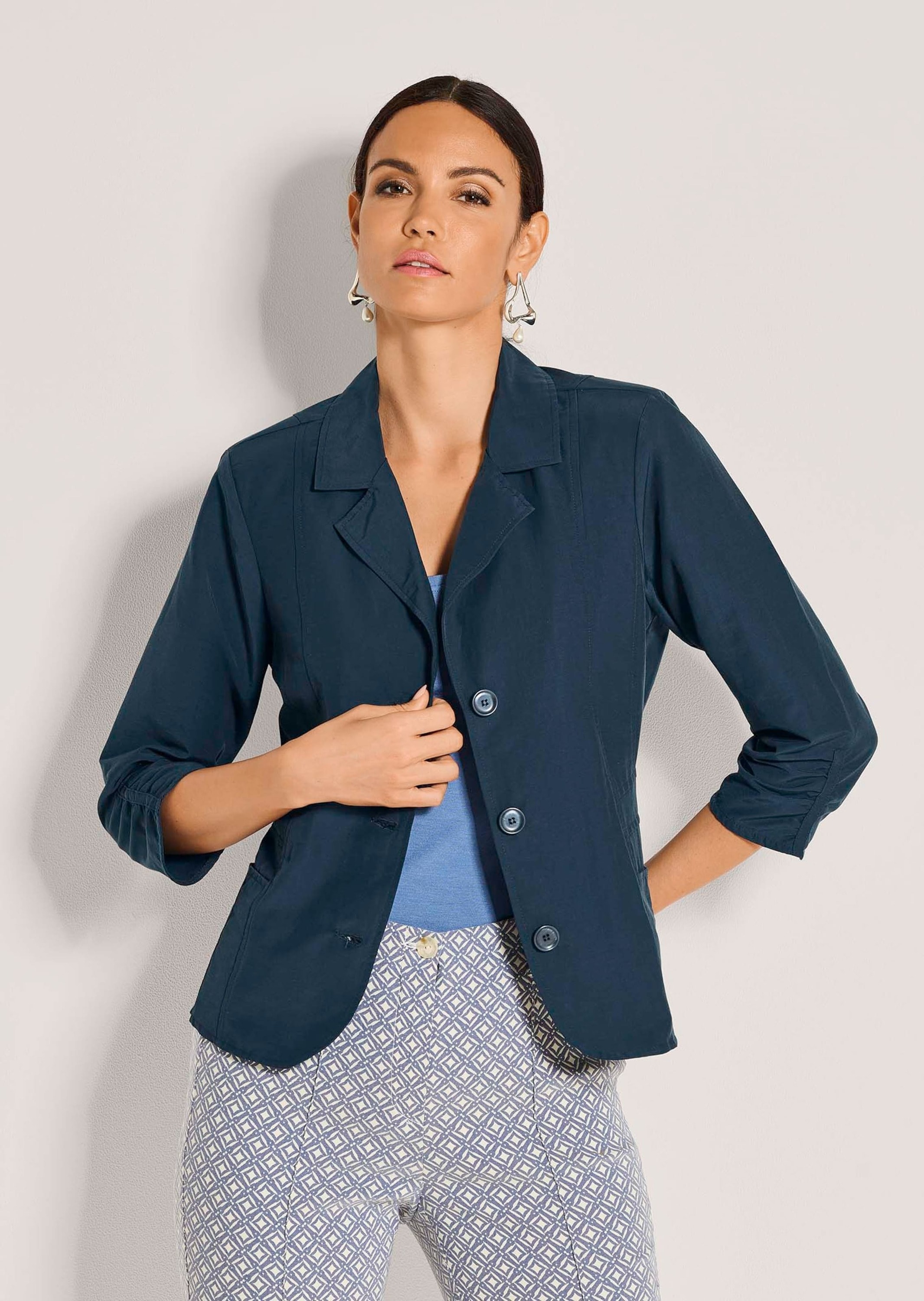 MADELEINE Langarmshirt »Shirtjacke Sommerleichte Jacke mit Reverskragen«