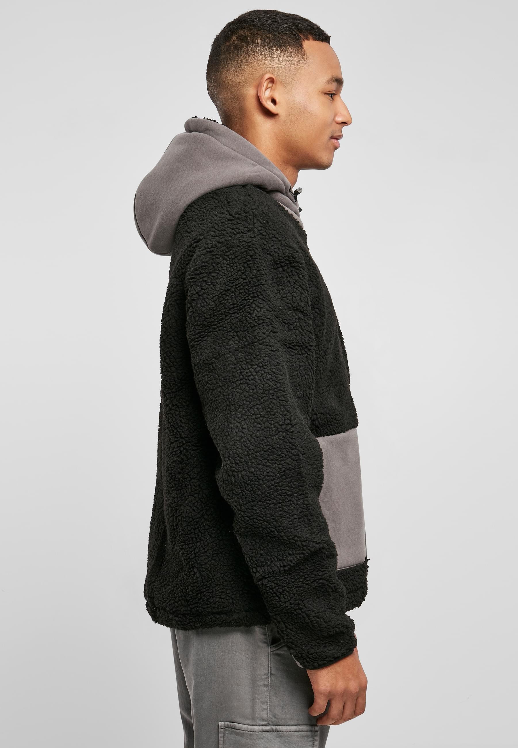 URBAN CLASSICS Winterjacke »Urban Classics Herren Hooded Sherpa Jacket«, (1 St.), mit Kapuze