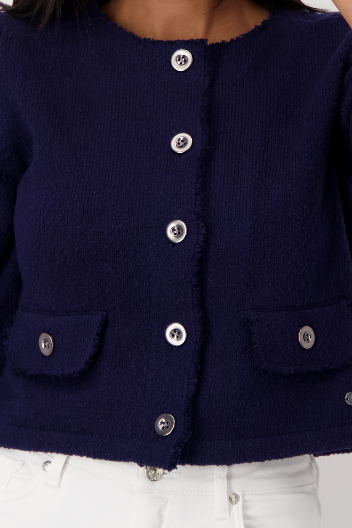 Monari Strickjacke »Jacke Basic Strick Flamme«, Mit Rundhalsausschnitt