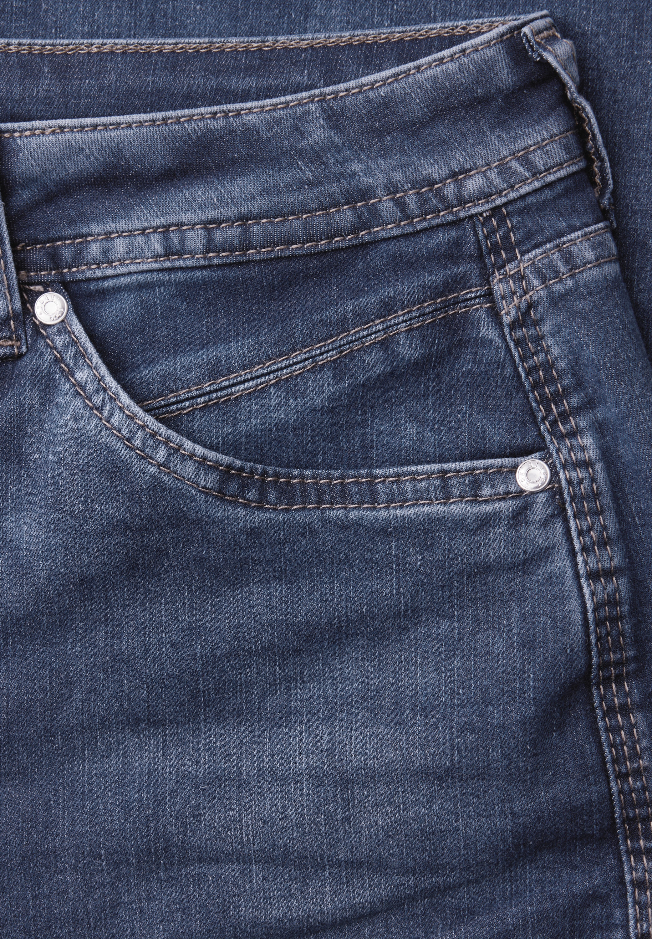 STREET ONE Tapered-fit-Jeans »Style Karlie« Barrel Leg, mit Stretch