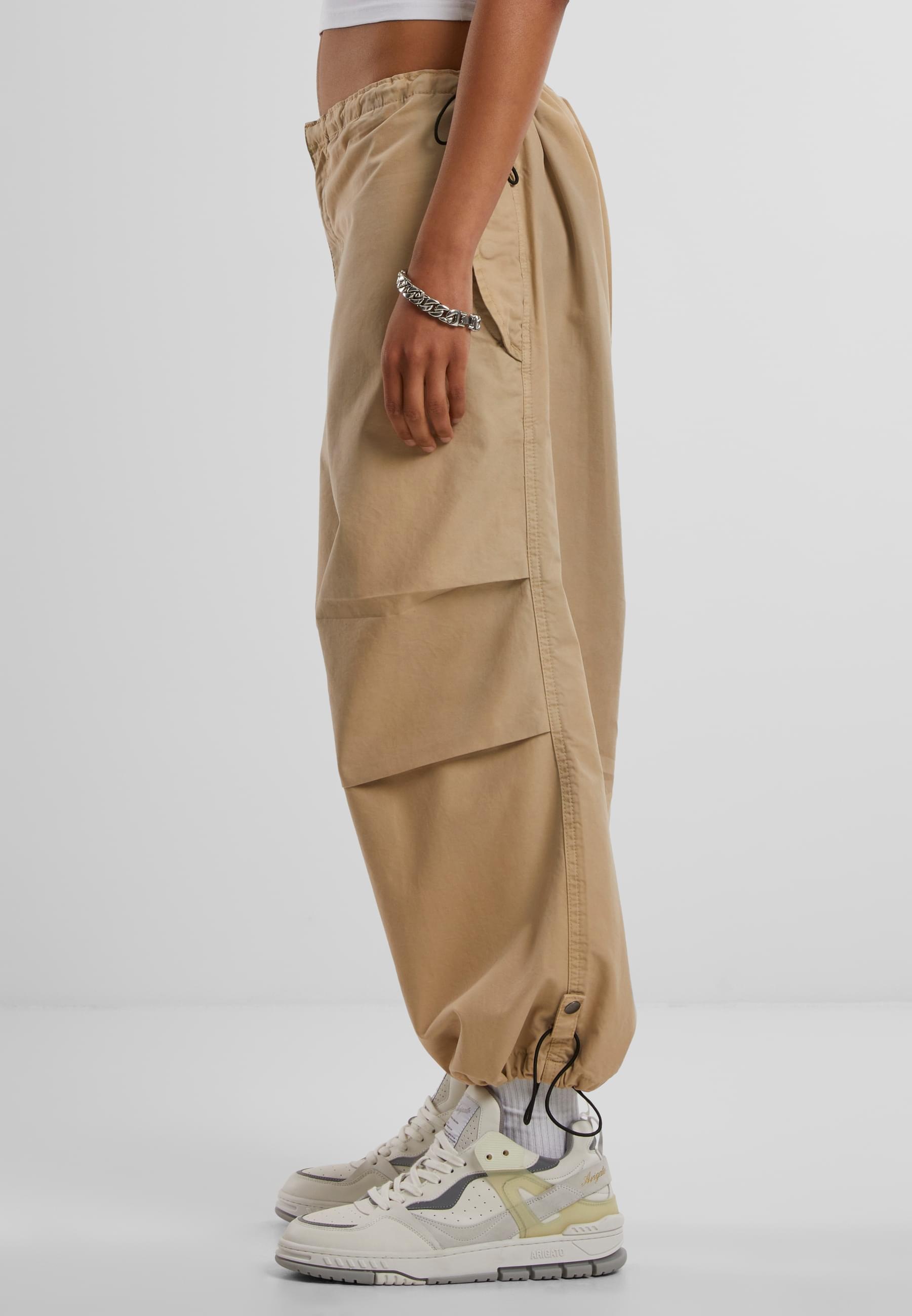 URBAN CLASSICS Stoffhose »Urban Classics Damen Ladies Cotton Parachute Pants«, (1 tlg.)