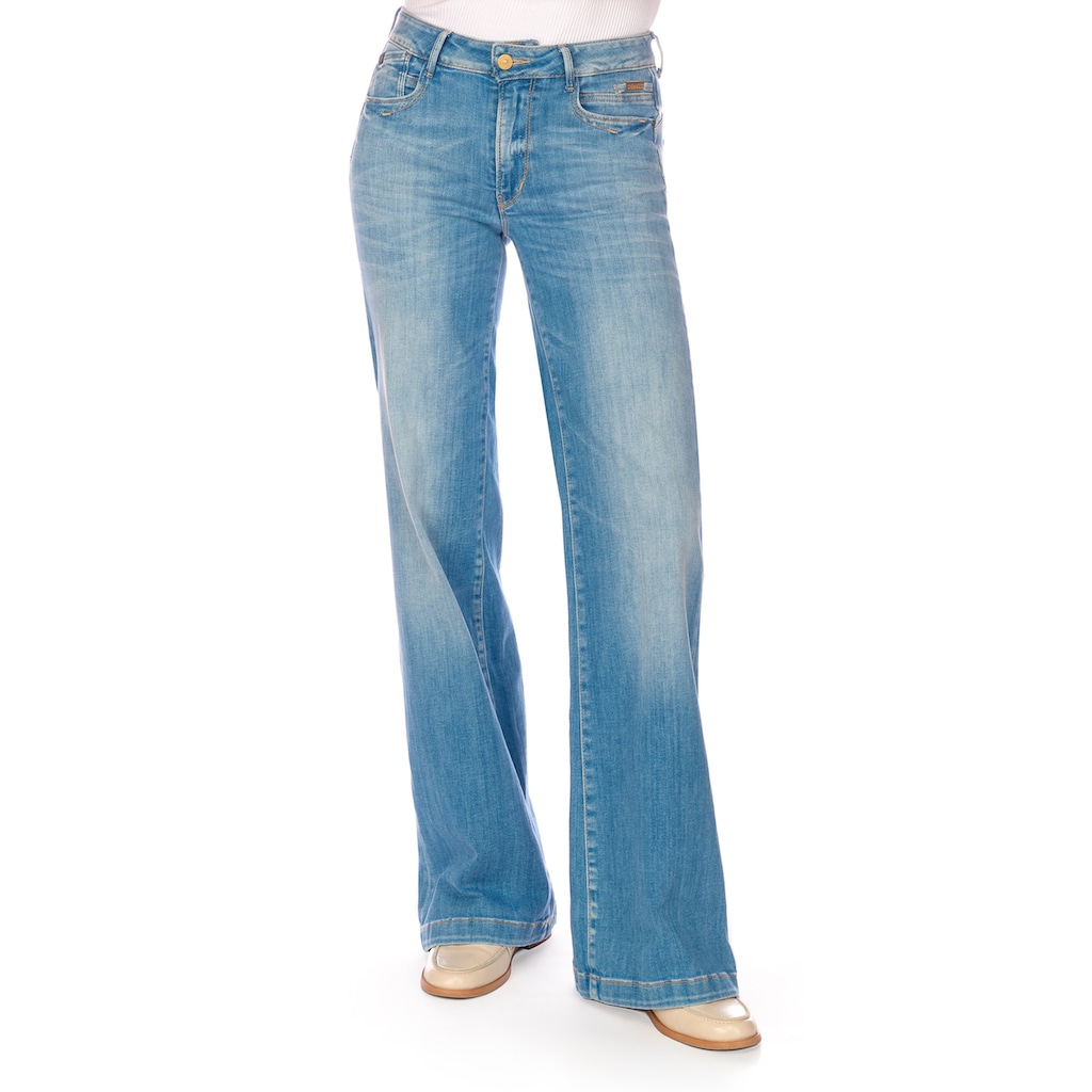 Le Temps Des Cerises Bequeme Jeans »JEAN FEMME PULP HIGH C ANIL«