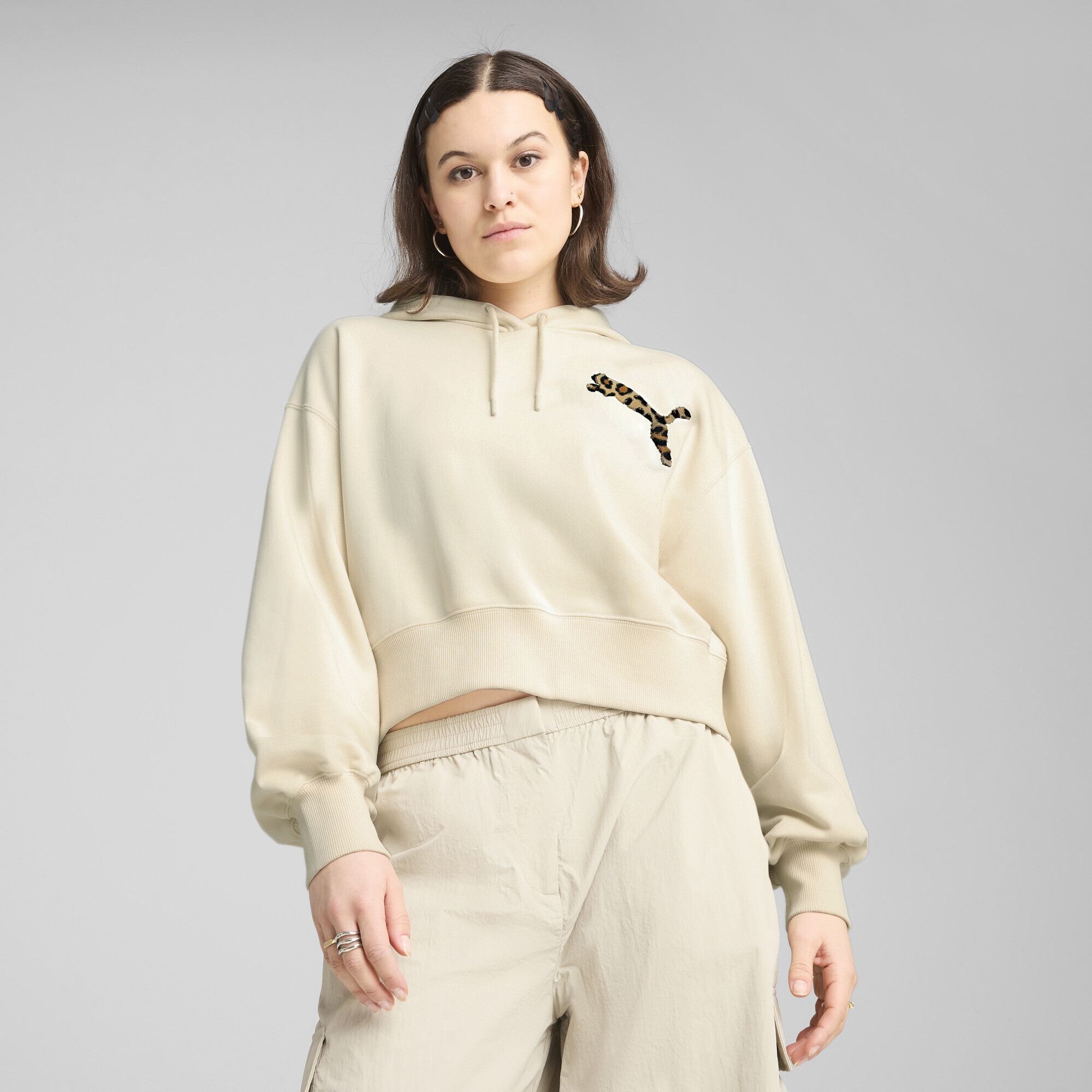 PUMA Hoodie »LEO LUXE Relaxed Cropped Hoodie Damen«