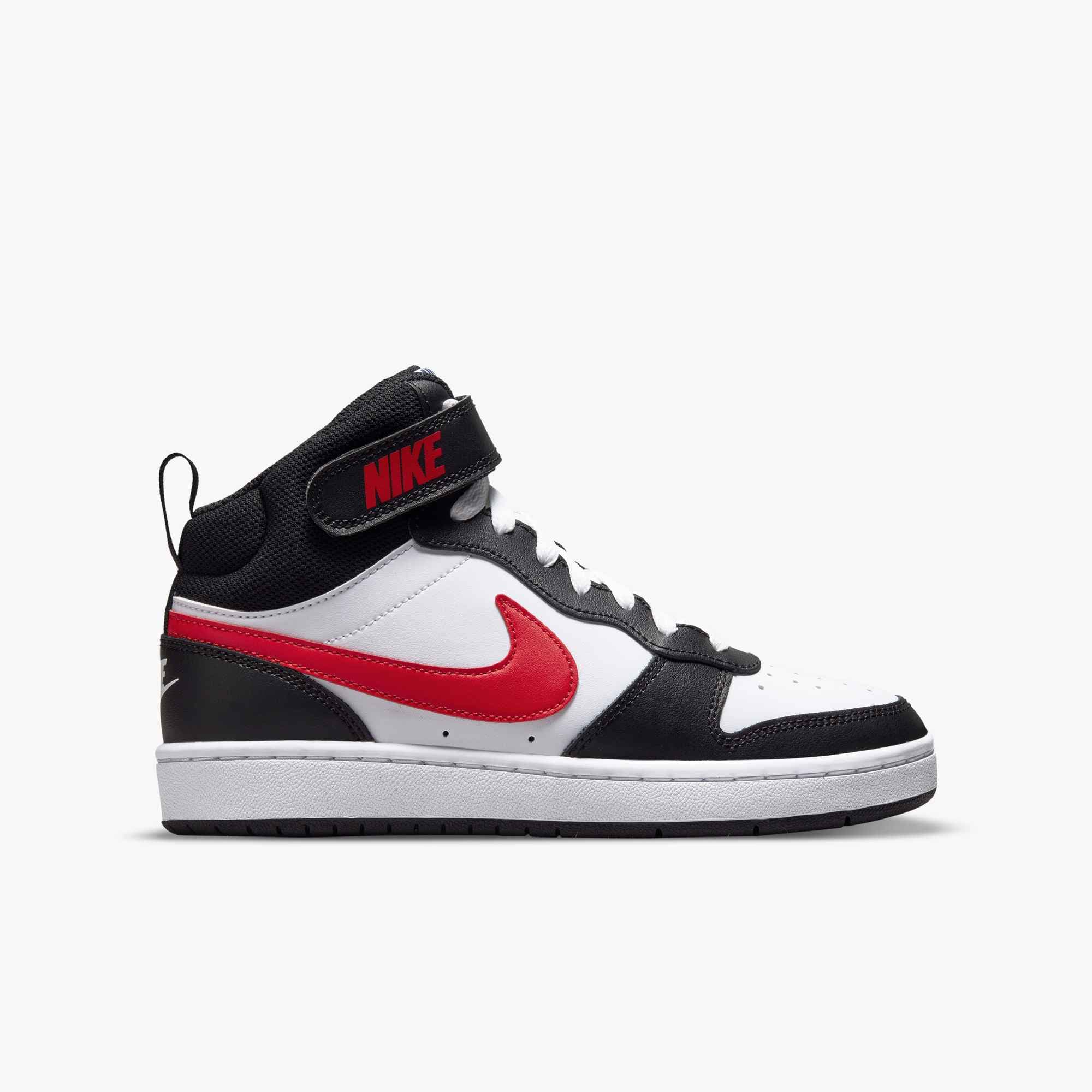Nike Sportswear Sneaker »COURT BOROUGH MID 2 BG«  Design auf den Spuren des Air Force 1, für Kinder & Jugendliche