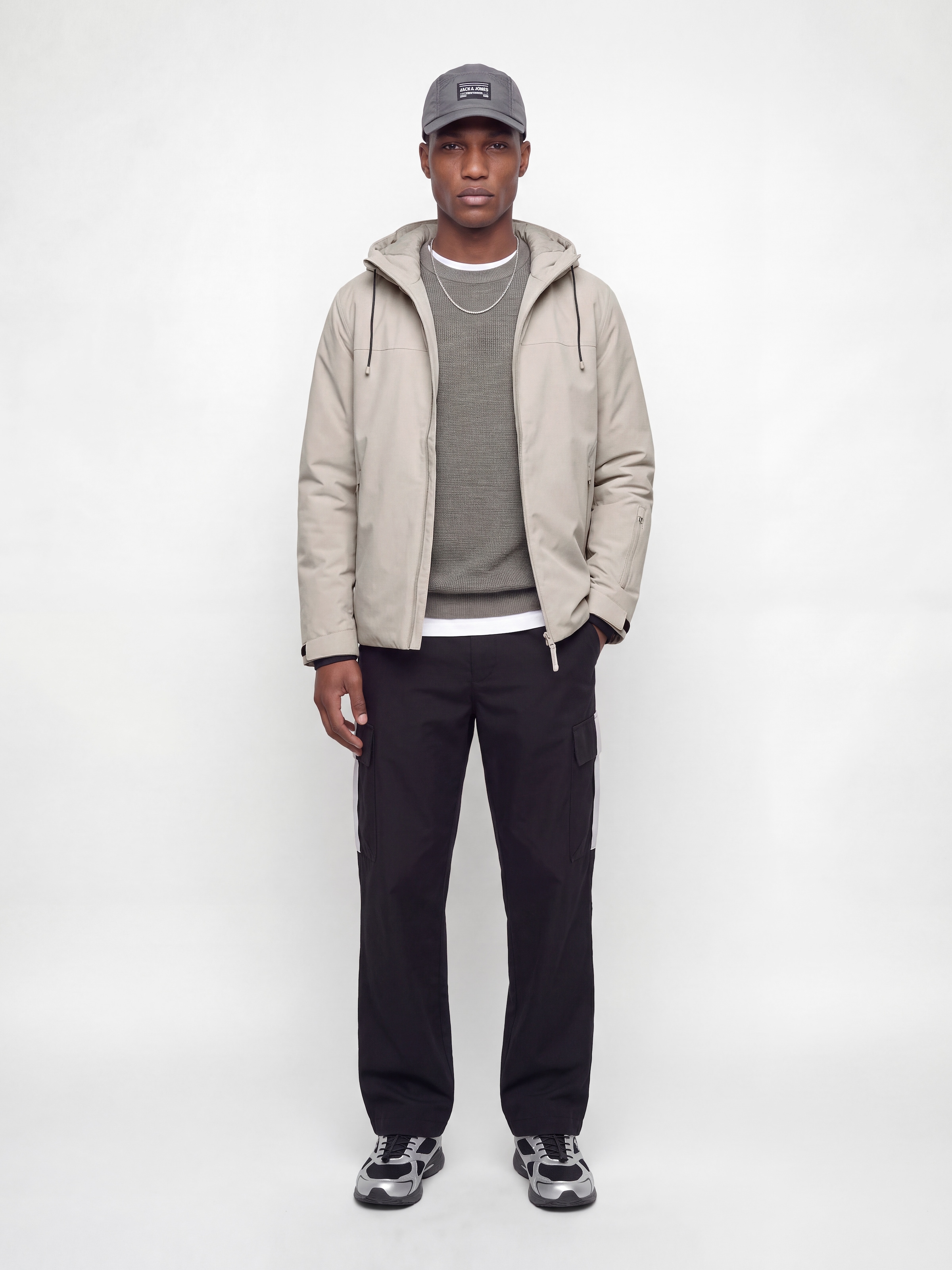 Jack & Jones Blouson »JCOFUSION TECHNICAL JACKET AW26 SN« mit Kapuze Kunstfaser, mit Kapuze