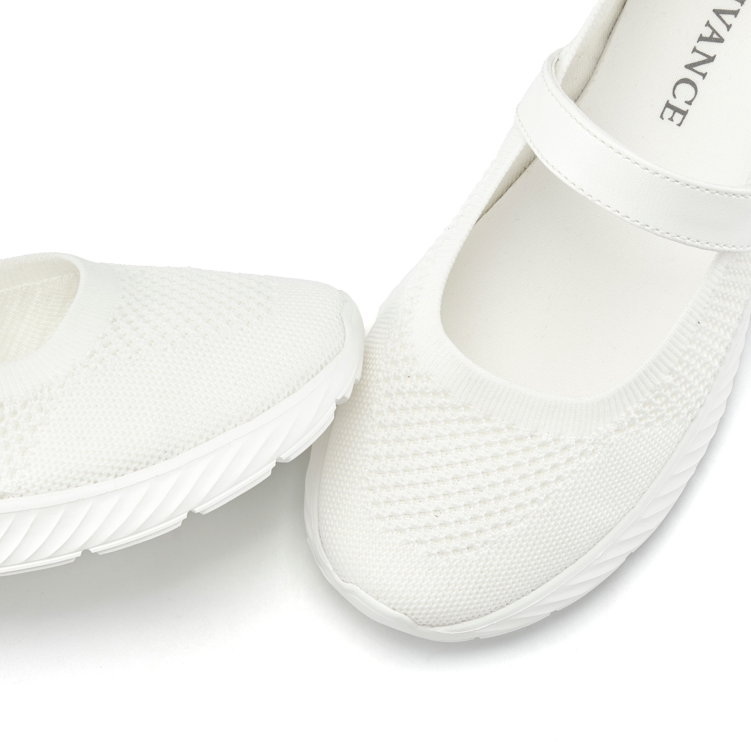 Vivance Sneaker Ballerinas »Sneaker-Ballerina, Slipper, Mary-Jane-Sneaker«  Mesh-Optik mit Klettriemen und Fersenpolsterung VEGAN