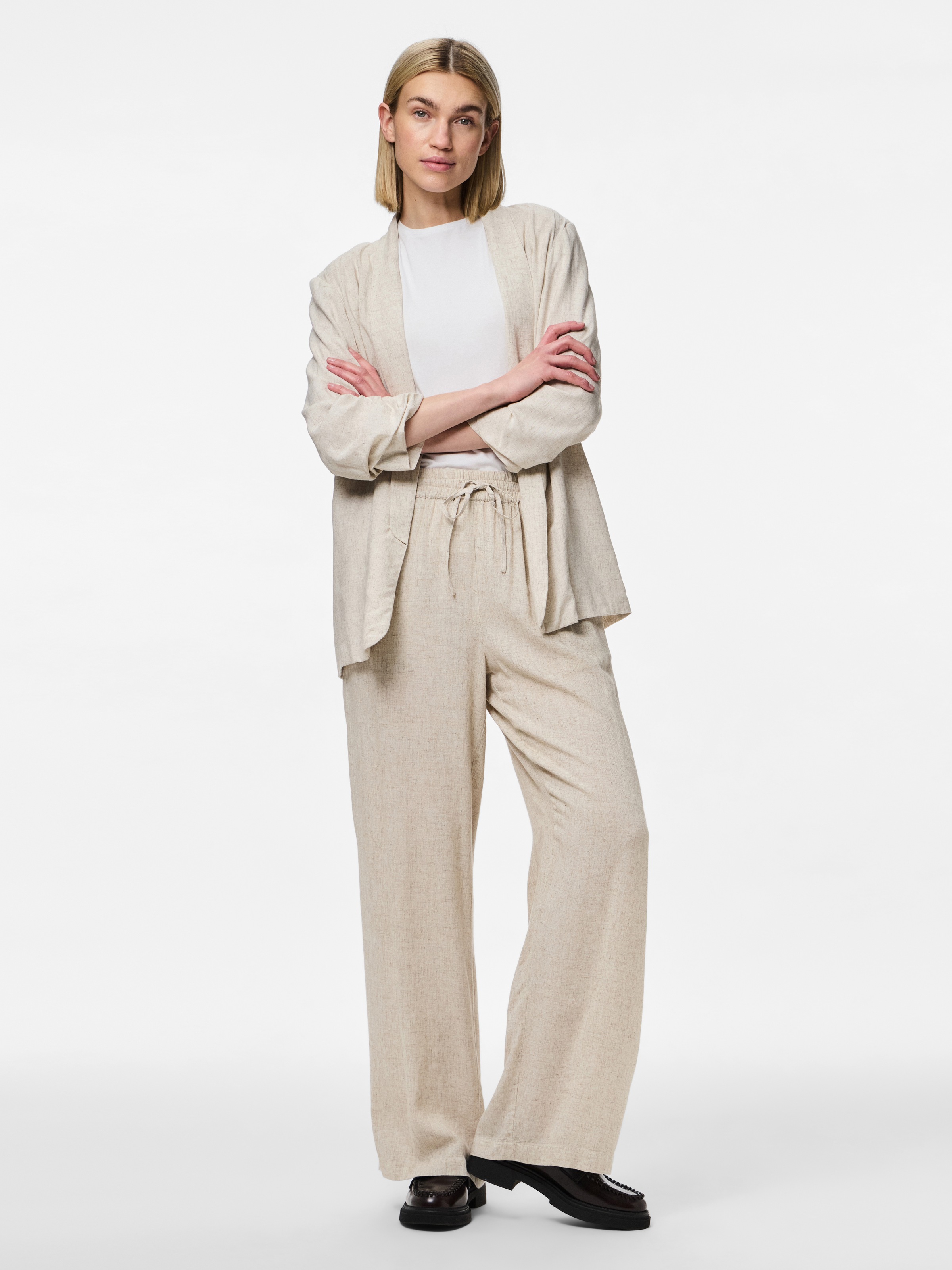 pieces Schlupfhose »PCPIA HW WIDE PANTS WVN NOOS«, mit Leinen