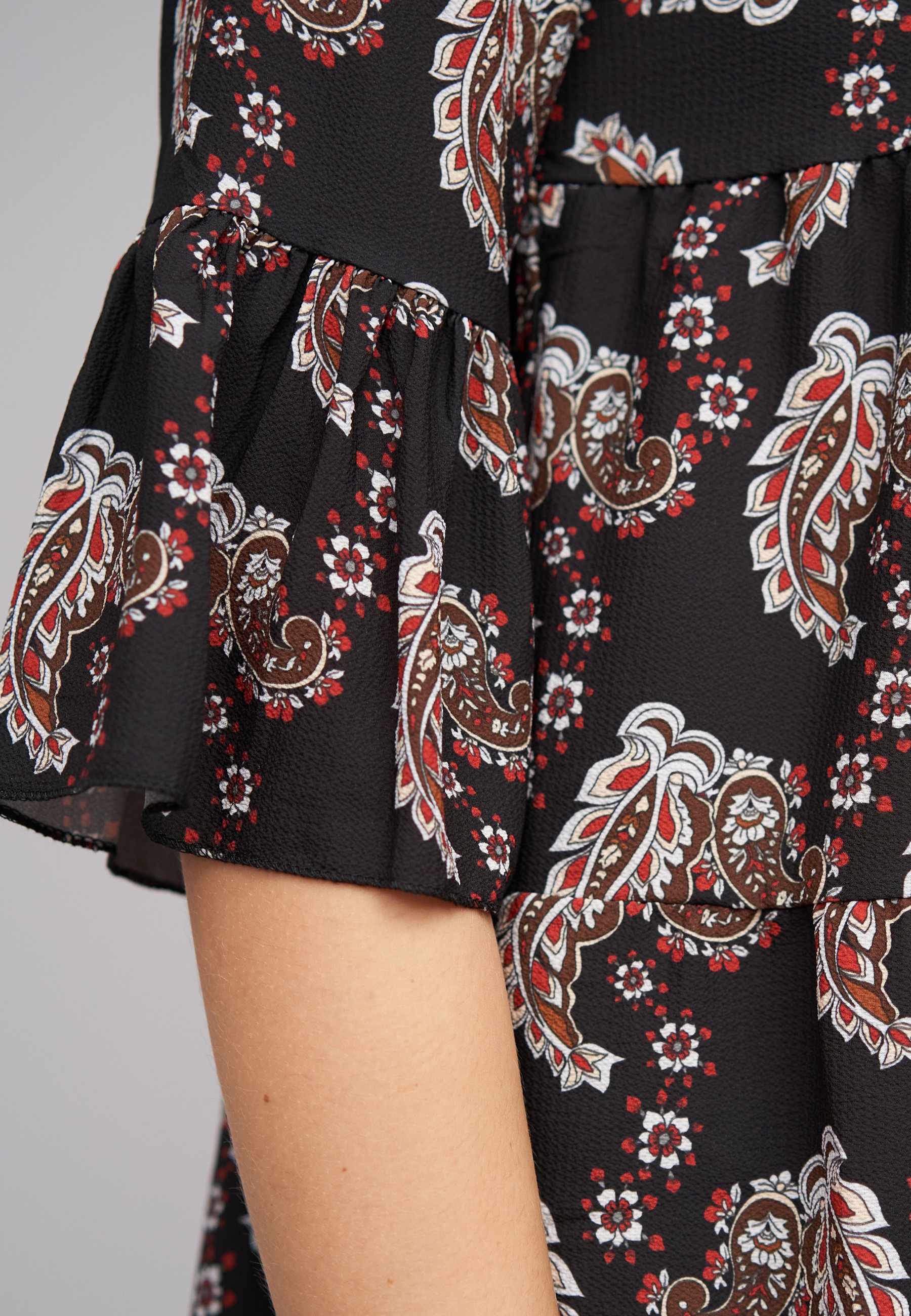 CLOUD 5IVE Shirtkleid »CLOUD 5IVE Paisley Kleid mit V-Neck und All Over Print« 1 Stk. tlg.