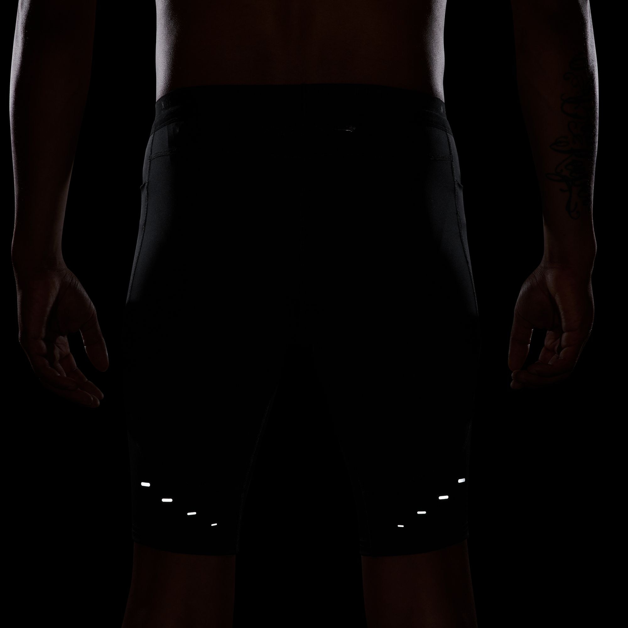 Nike Lauftights »M NK DF STRIDE HALF TIGHT«  sportlicher Stil, eng anliegende Passform