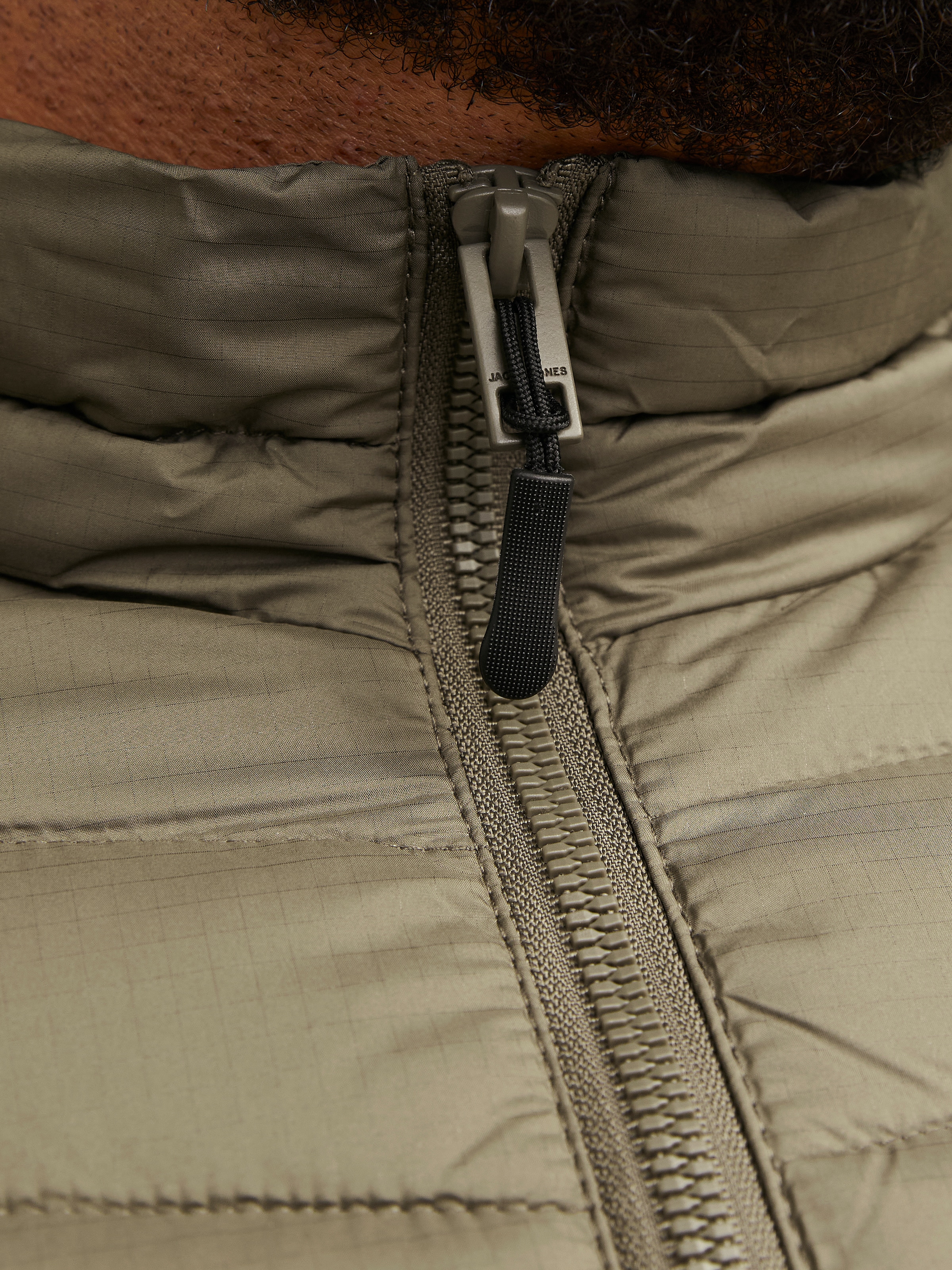 Jack & Jones PlusSize Outdoorjacke »JJESTATE PACKABLE PUFFER COLLAR NOOS PLS«, ohne Kapuze
