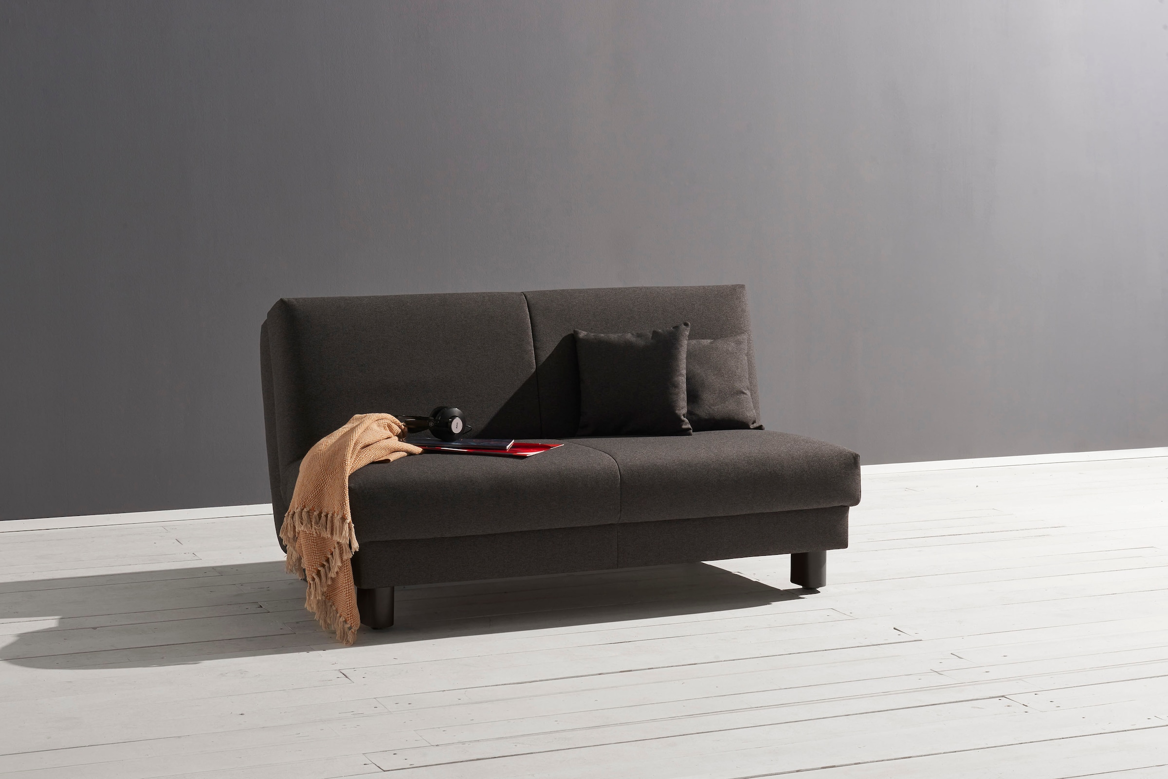 ell + ell Schlafsofa "Enny", Liegefläche Breite 155 cm, Liegehöhe 45 cm, Füße schwarz, Rückenlehne